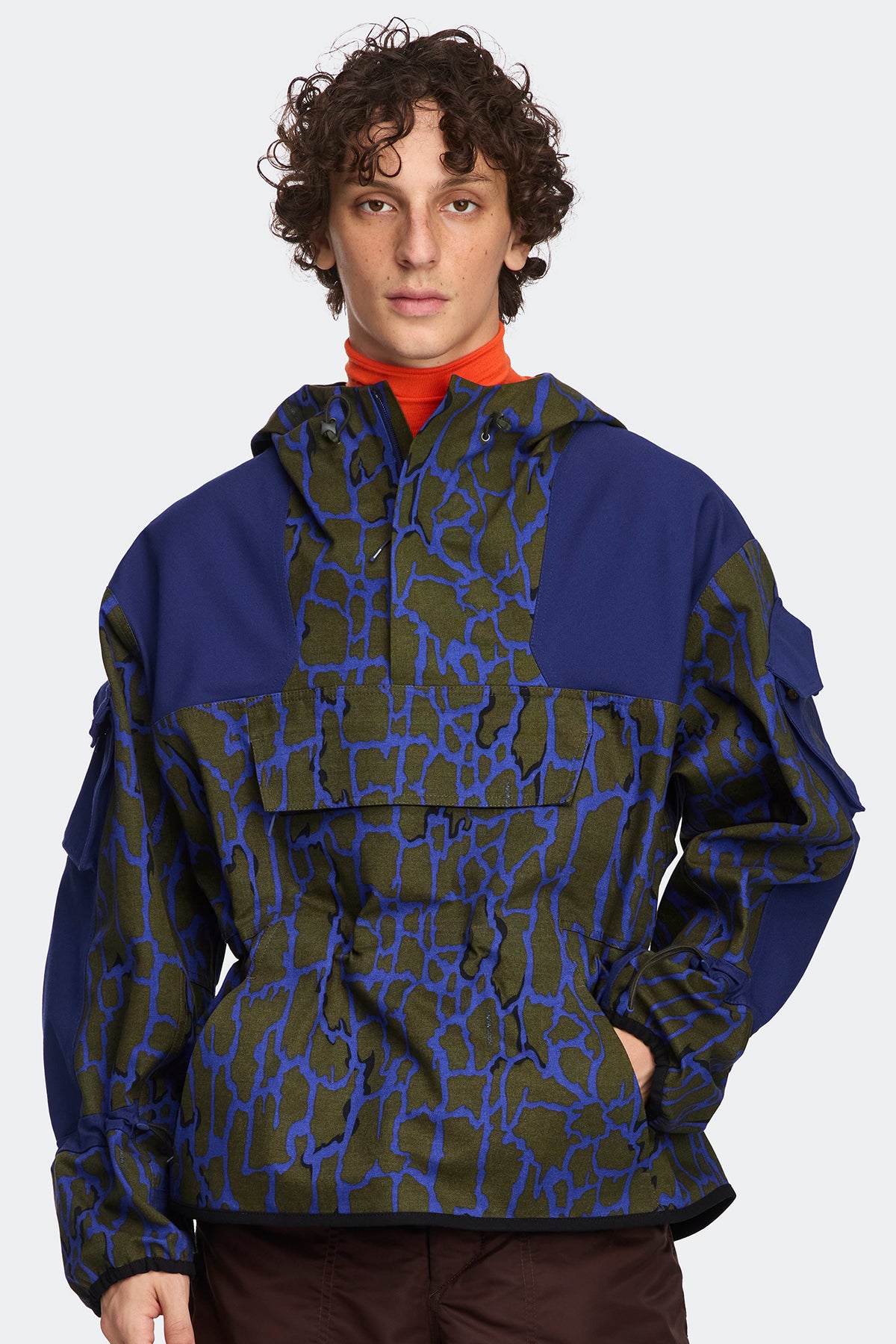 Calyx Tree Bark Anorak - Khaki/Crown Blue/Black Bark 9929 - on_front_01