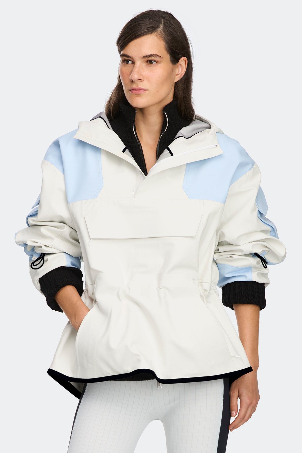 Calyx Anorak - Optic White/Arctic Mist 8921 - on_front_01