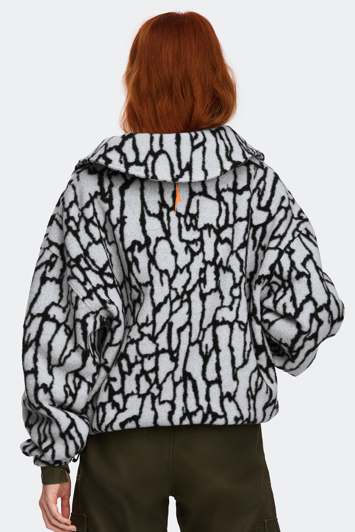 Lunaris Tree Bark Half Zip Fleece - Black/White/Opal Grey Bark 9927 - on_back_02