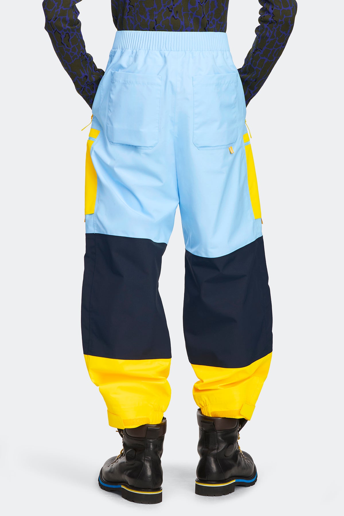Paragon Pant - Arctic Mist/Golden Rod 8926 - on_back_01
