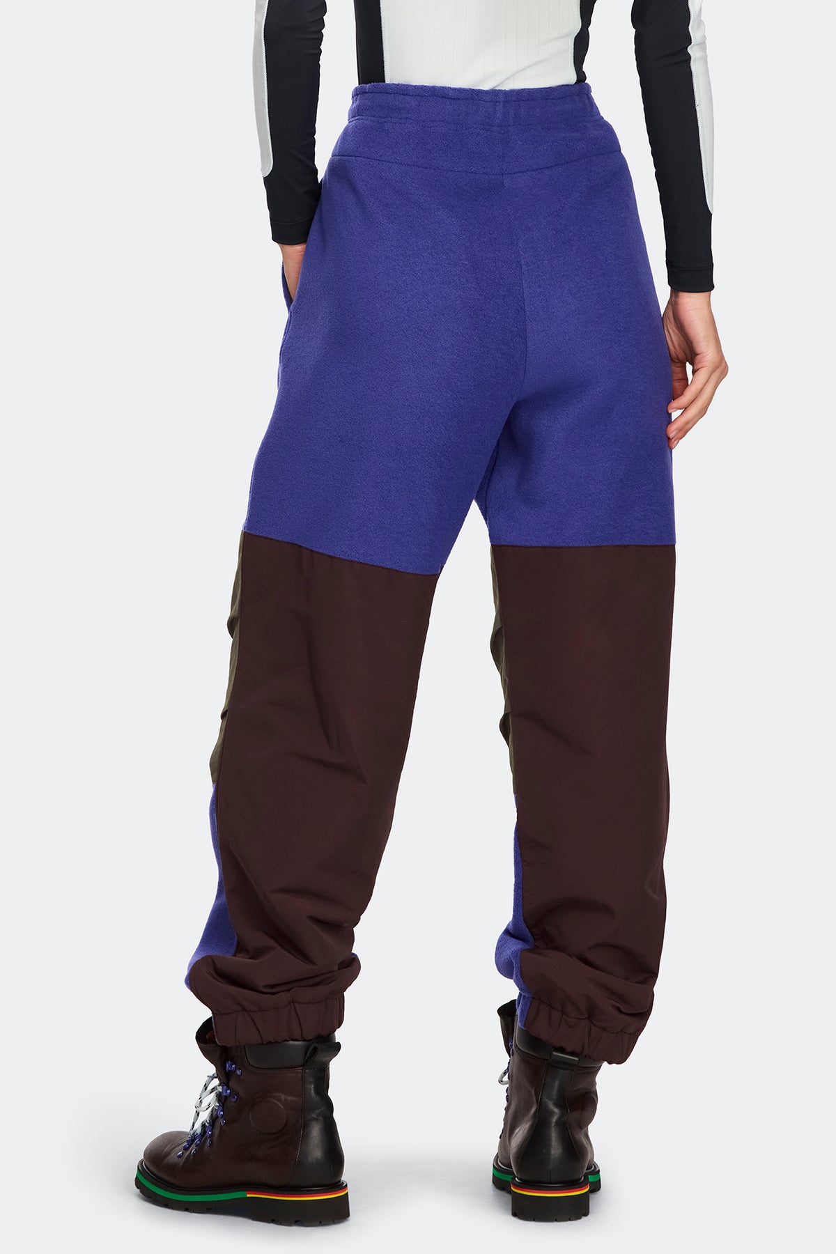 Liora Fleece Jogger - Crown Blue 9679 - on_back_02