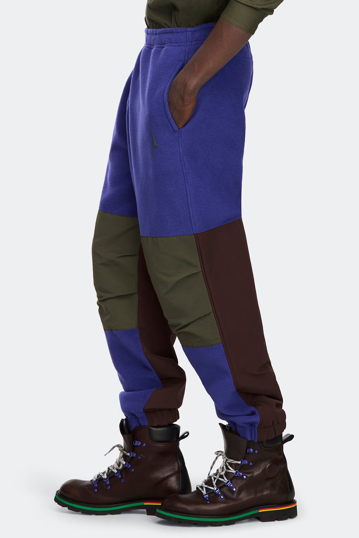 Liora Fleece Jogger - Crown Blue 9679 - on_side_01