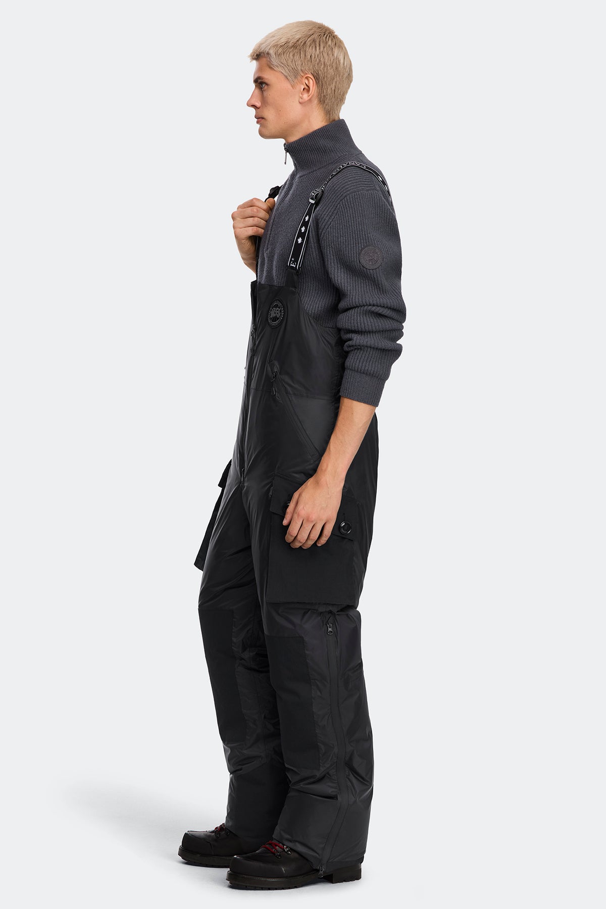 Northern Bib Overall - Black 61 - on_side_01