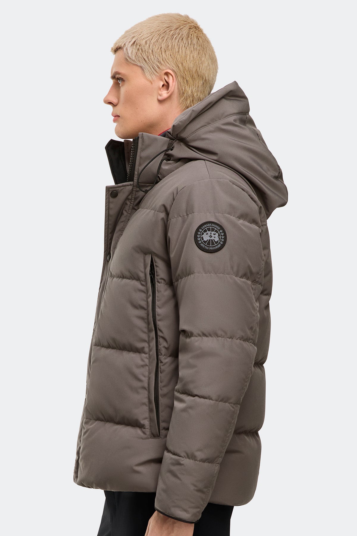 Wyndham Parka Black Disc - Coastal Grey 811 - on_side_01