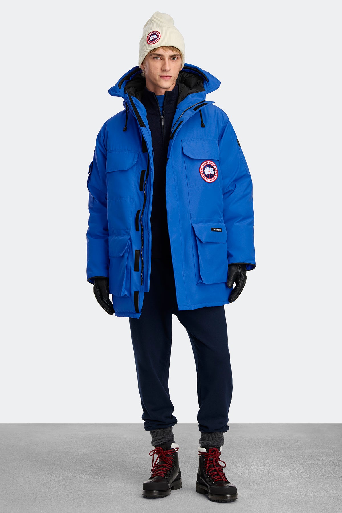 Expedition PBI Parka - Royal PBI Blue 9064 - on_full_body_01