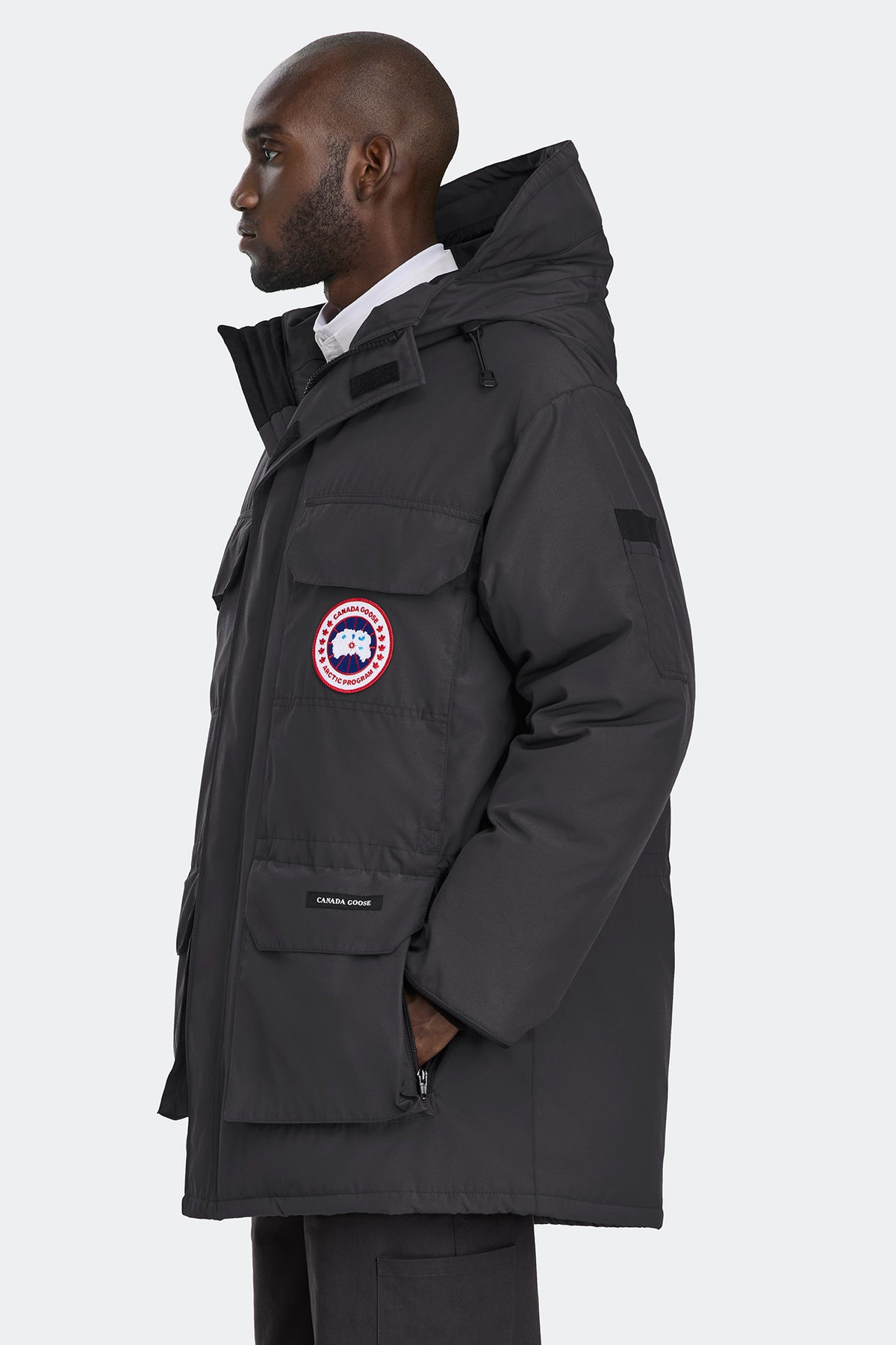 Expedition Parka - Granite Grey 9431 - on_side_01
