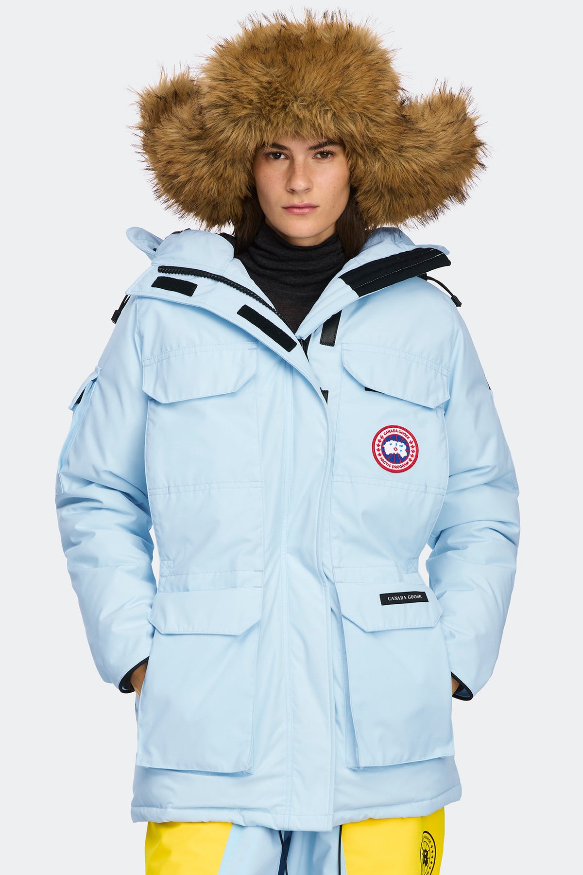 Expedition Parka - Arctic Mist 9214 - on_front_closed_01
