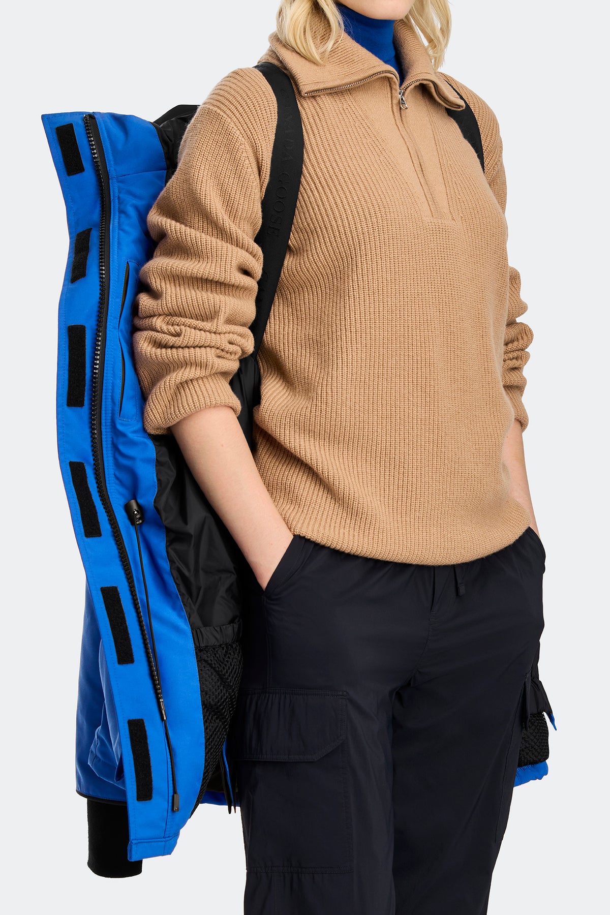 Expedition Parka PBI - PBI Blue 64 - on_detail_01