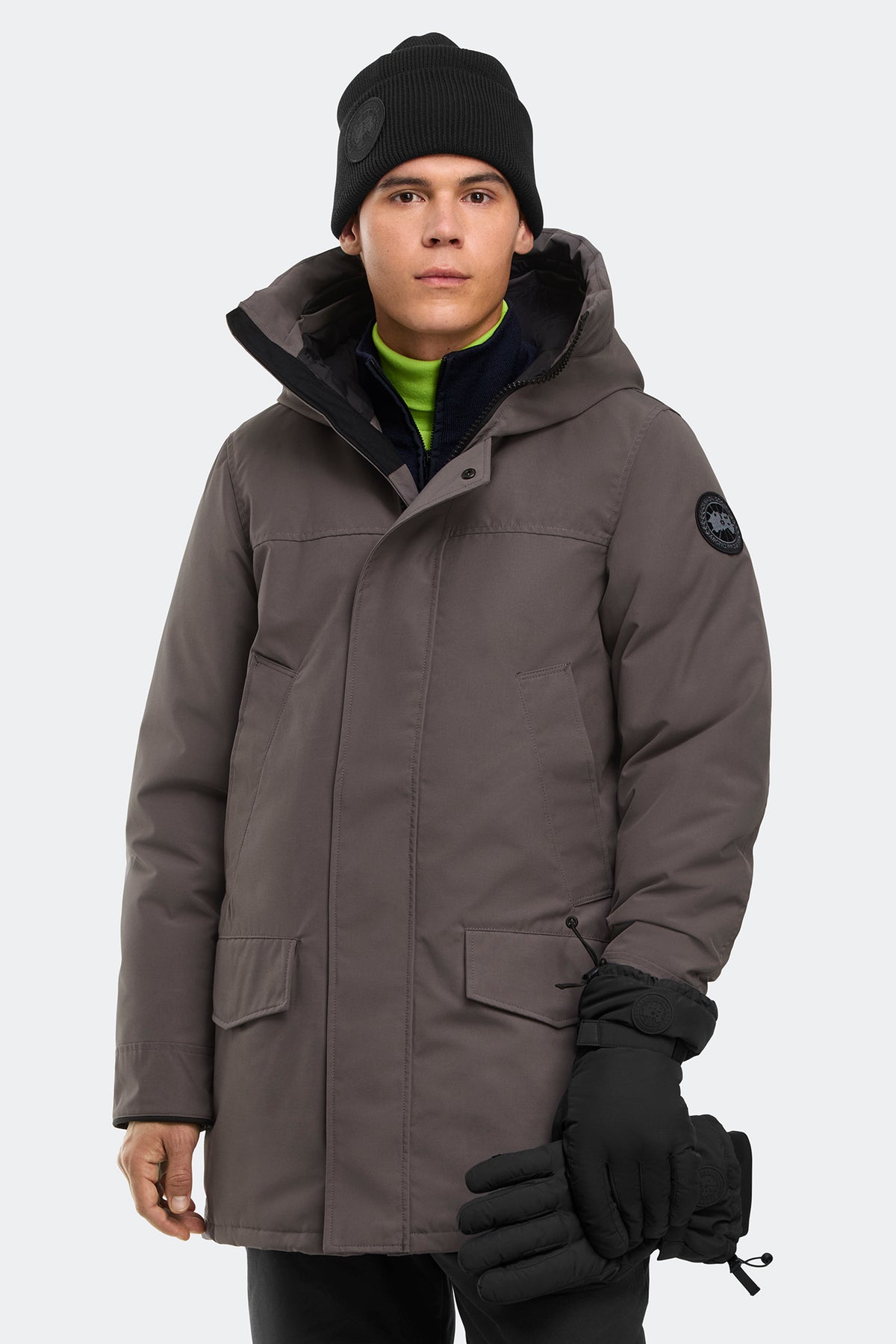 Langford Parka Black Disc - Coastal Grey 811 - on_front_closed_01