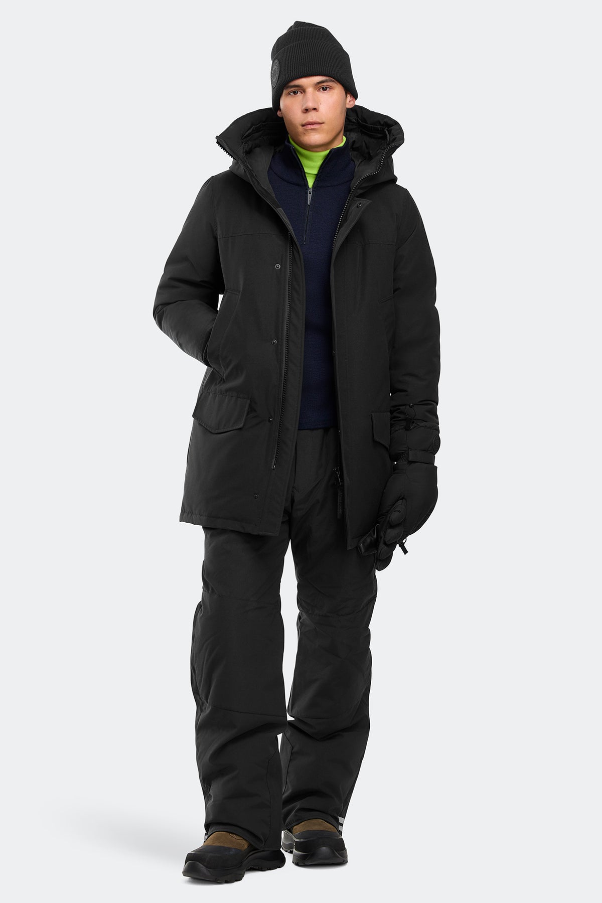 Langford Parka Black Disc - Black 9061 - on_full_body_01