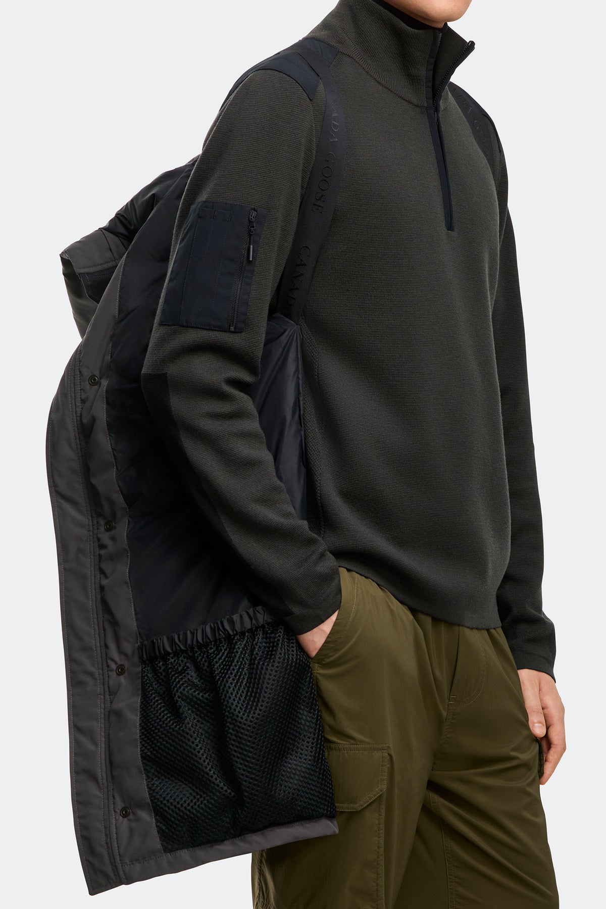 Langford Parka - Graphite 66 - on_detail_01