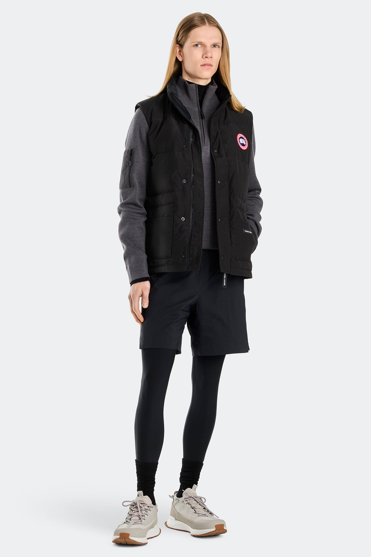 Freestyle Crew Vest - Black 61 - on_full_body_01