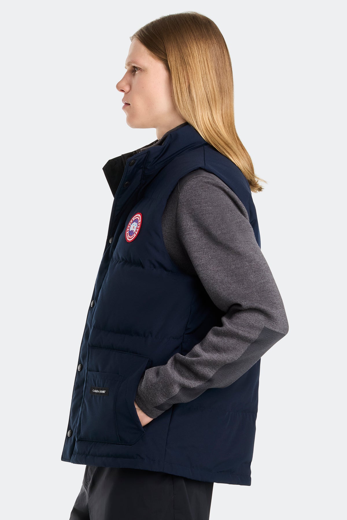 Freestyle Crew Vest - Atlantic Navy 63 - on_side_01