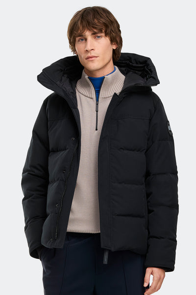 MacMillan Parka Black Disc