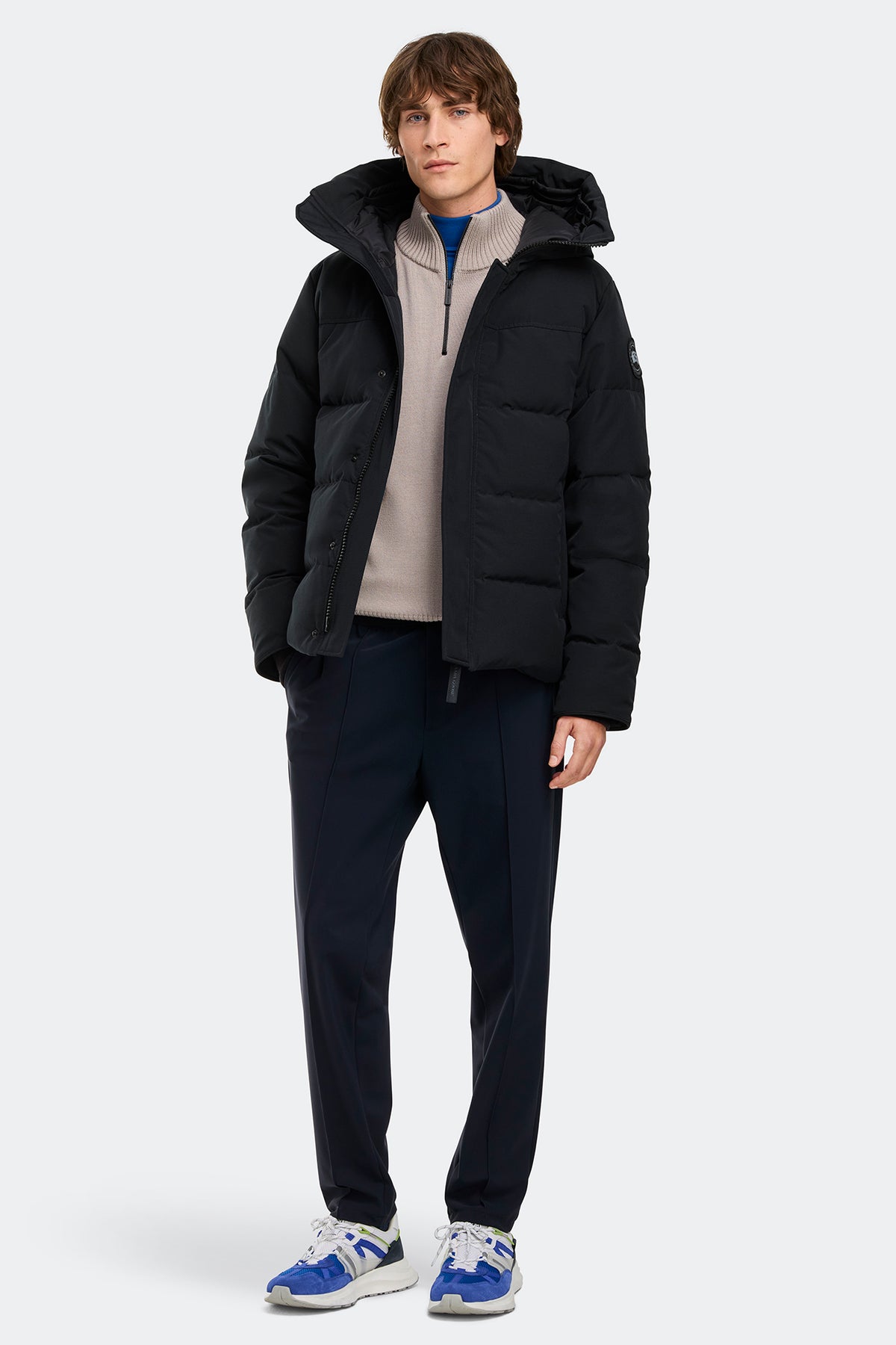 MacMillan Parka Black Disc - Black 9061 - on_full_body_01