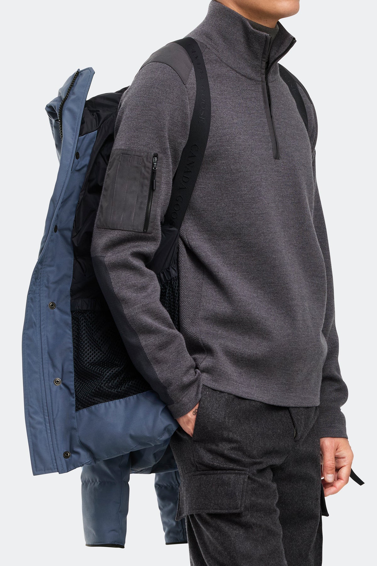 MacMillan Parka - Ozone Blue 222 - on_detail_01