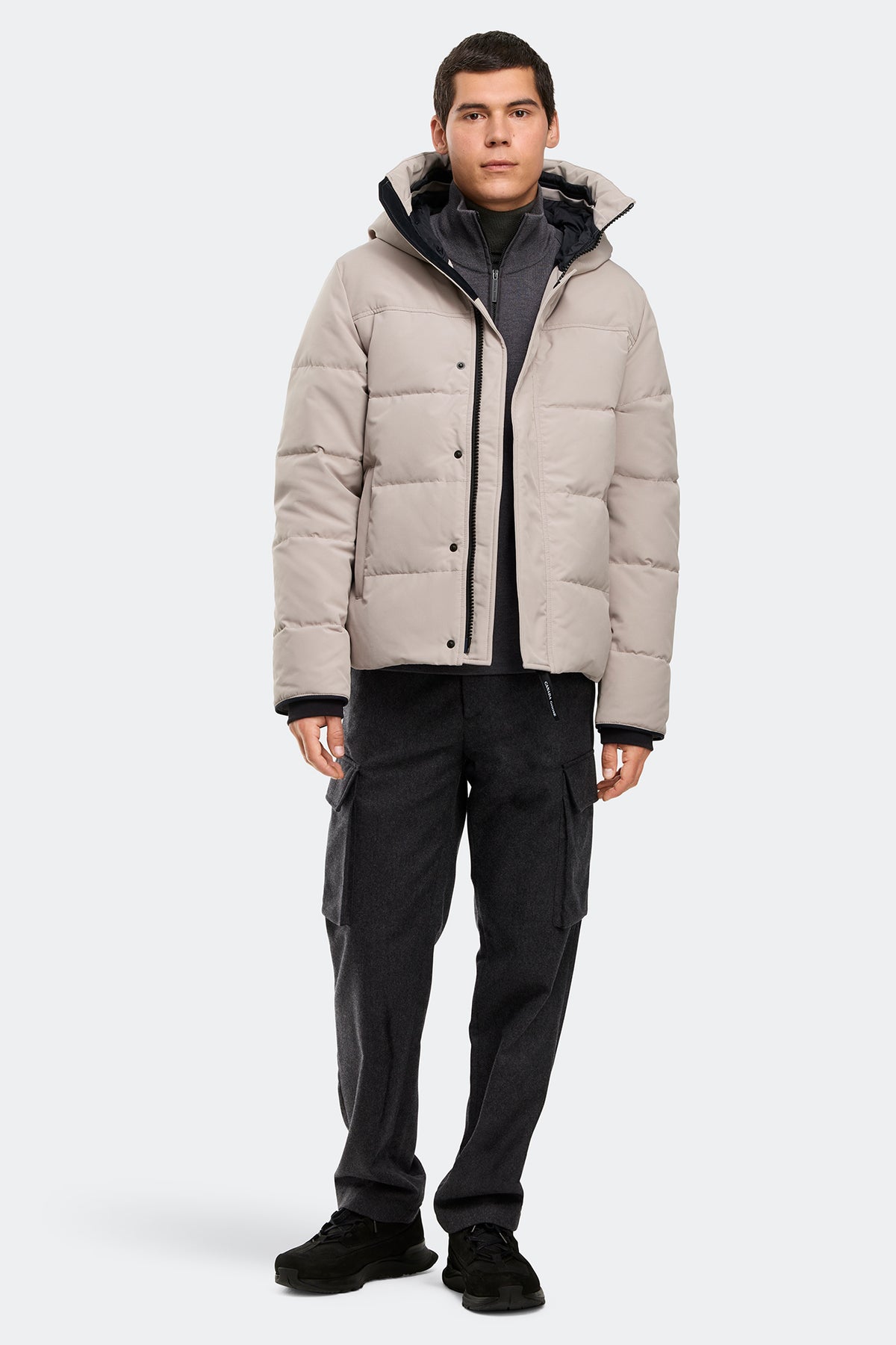 MacMillan Parka - Limestone 432 - on_full_body_01