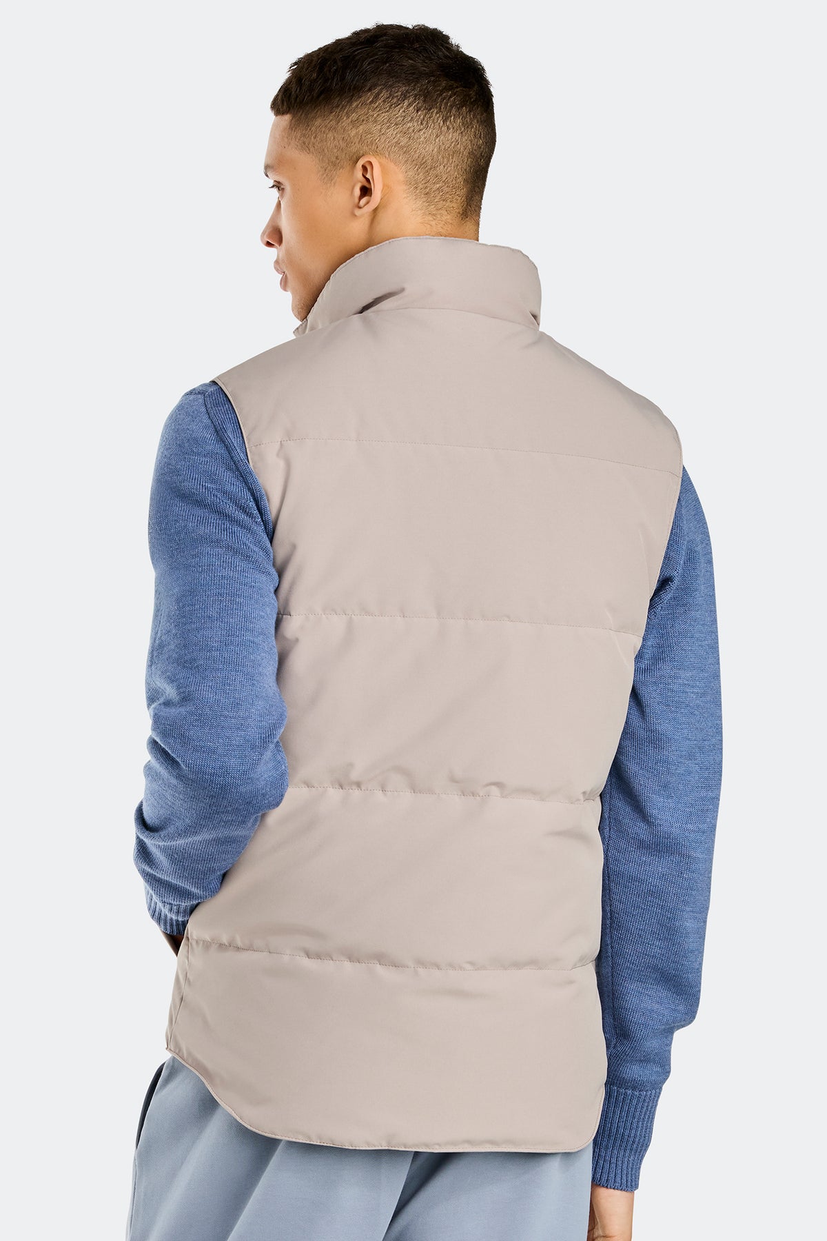 Garson Vest Black Disc - Limestone 432 - on_back_01