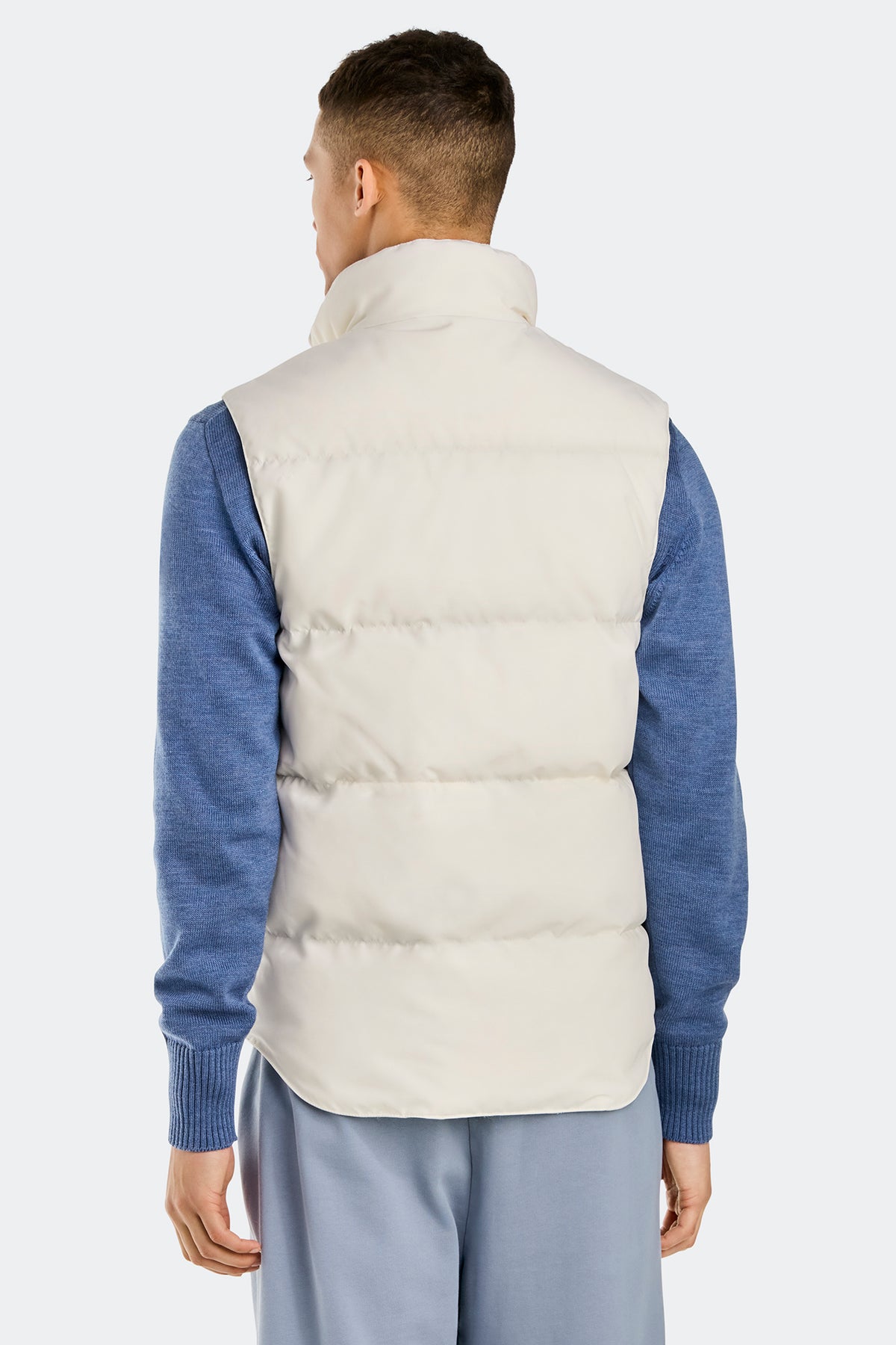 Garson Vest Black Disc - Northstar White 433 - on_back_01
