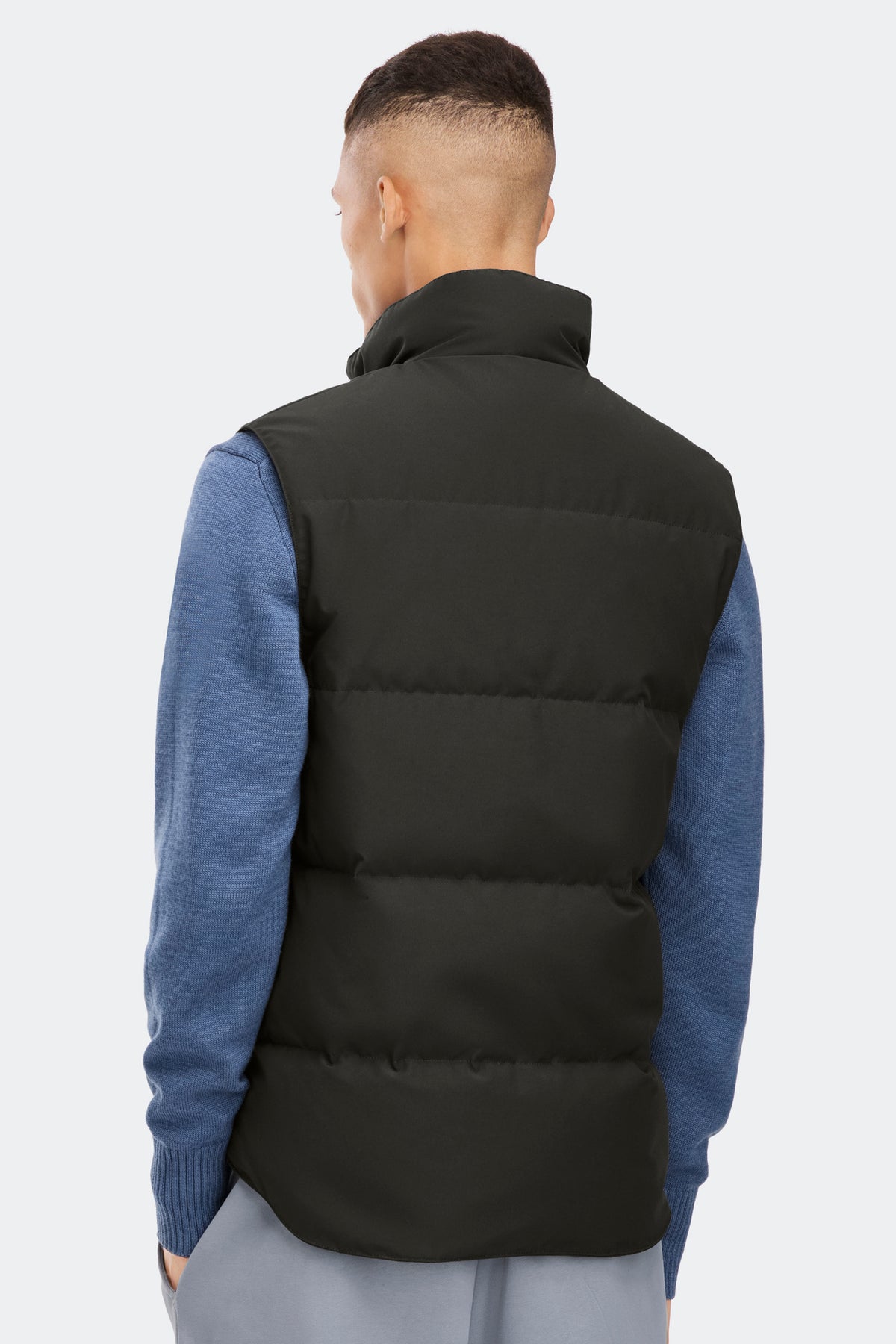 Garson Vest Black Disc - Volcano 9782 - on_back_01
