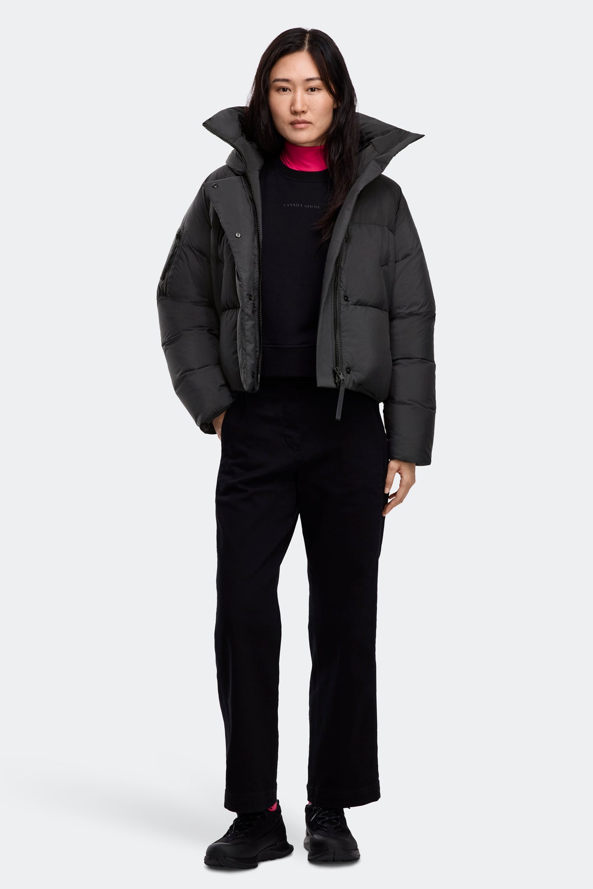 Chilliwack Puffer - Black 9061 - on_full_body_01