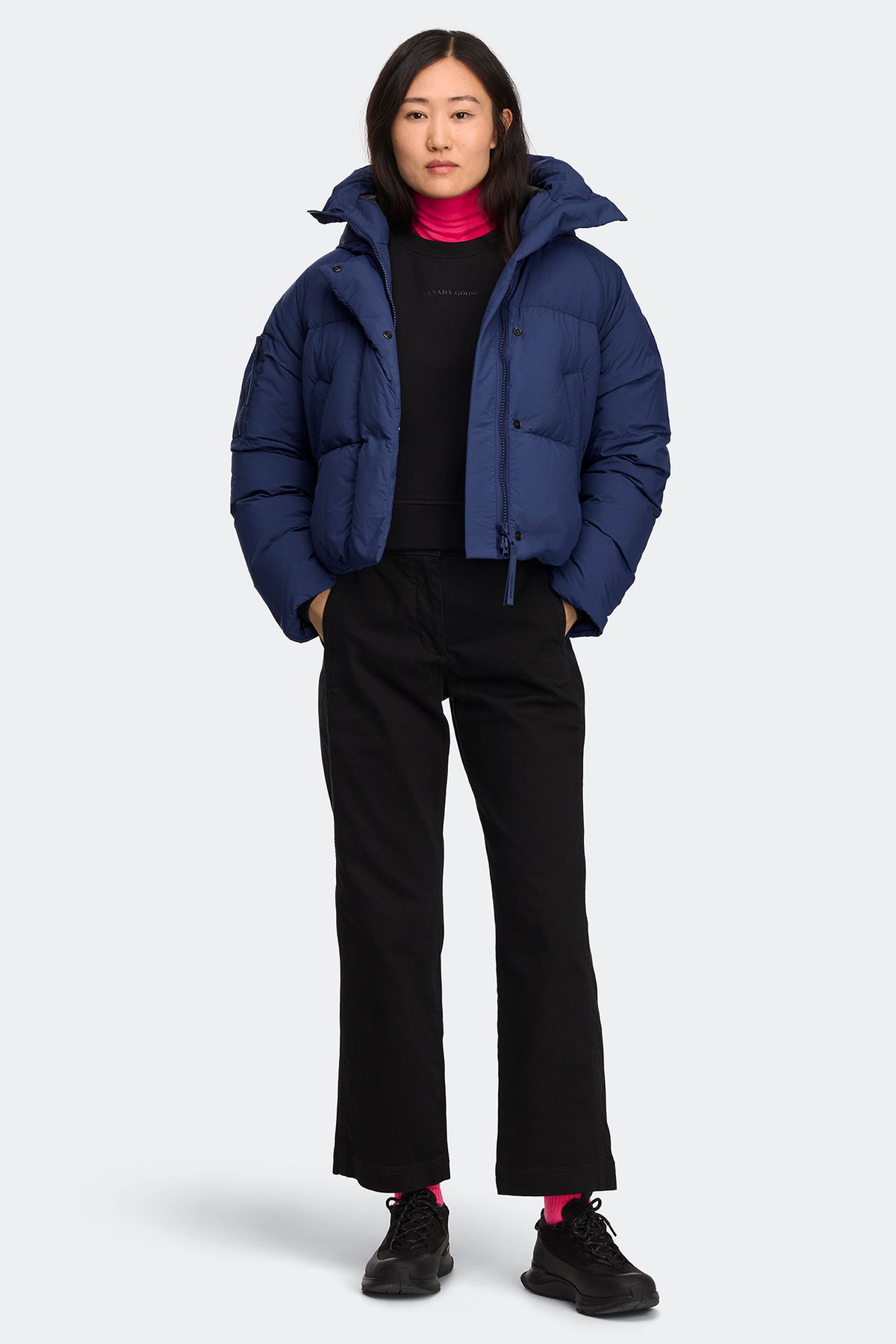 Chilliwack Puffer - Oxford Navy 9841 - on_full_body_01
