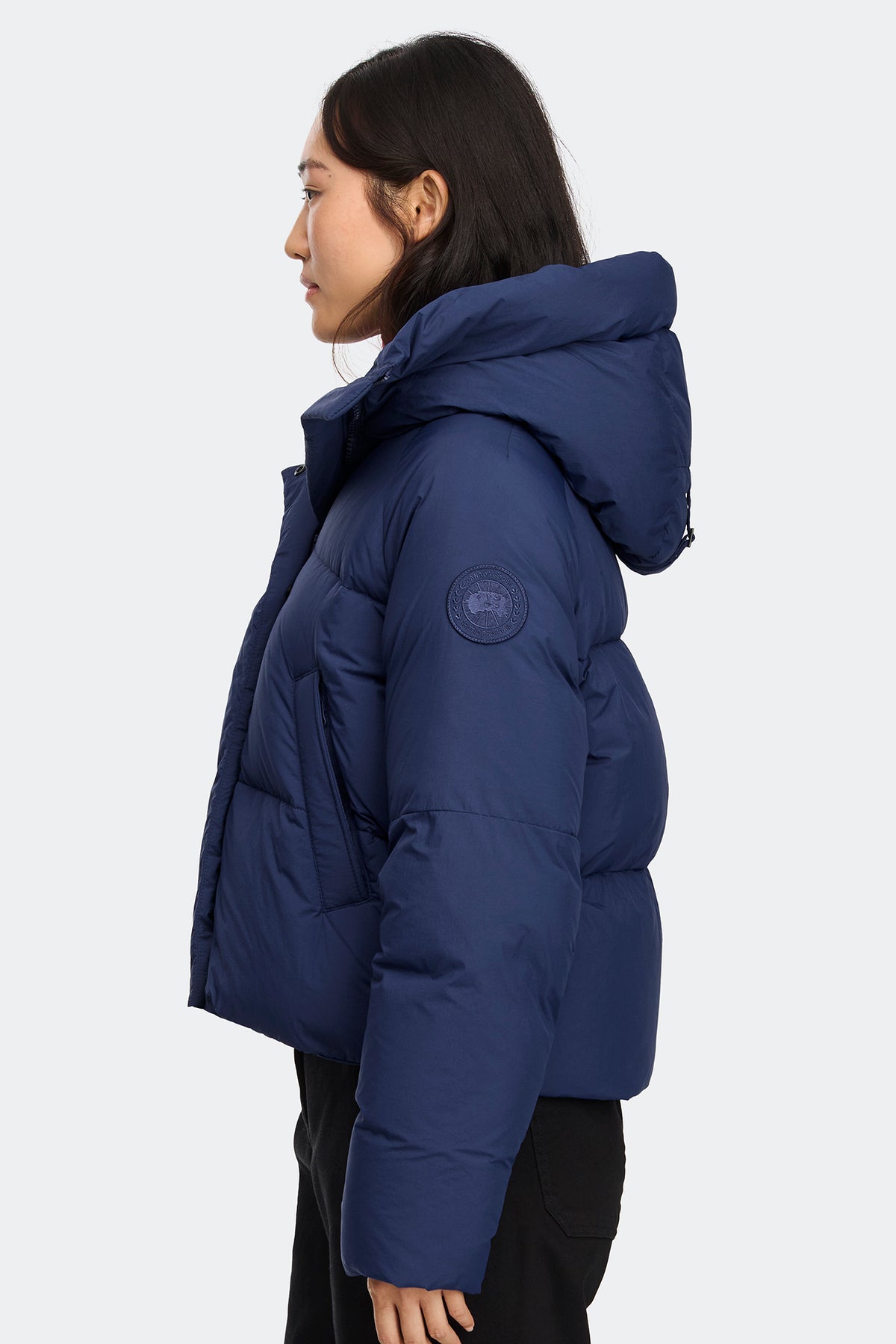 Chilliwack Puffer - Oxford Navy 9841 - on_side_01