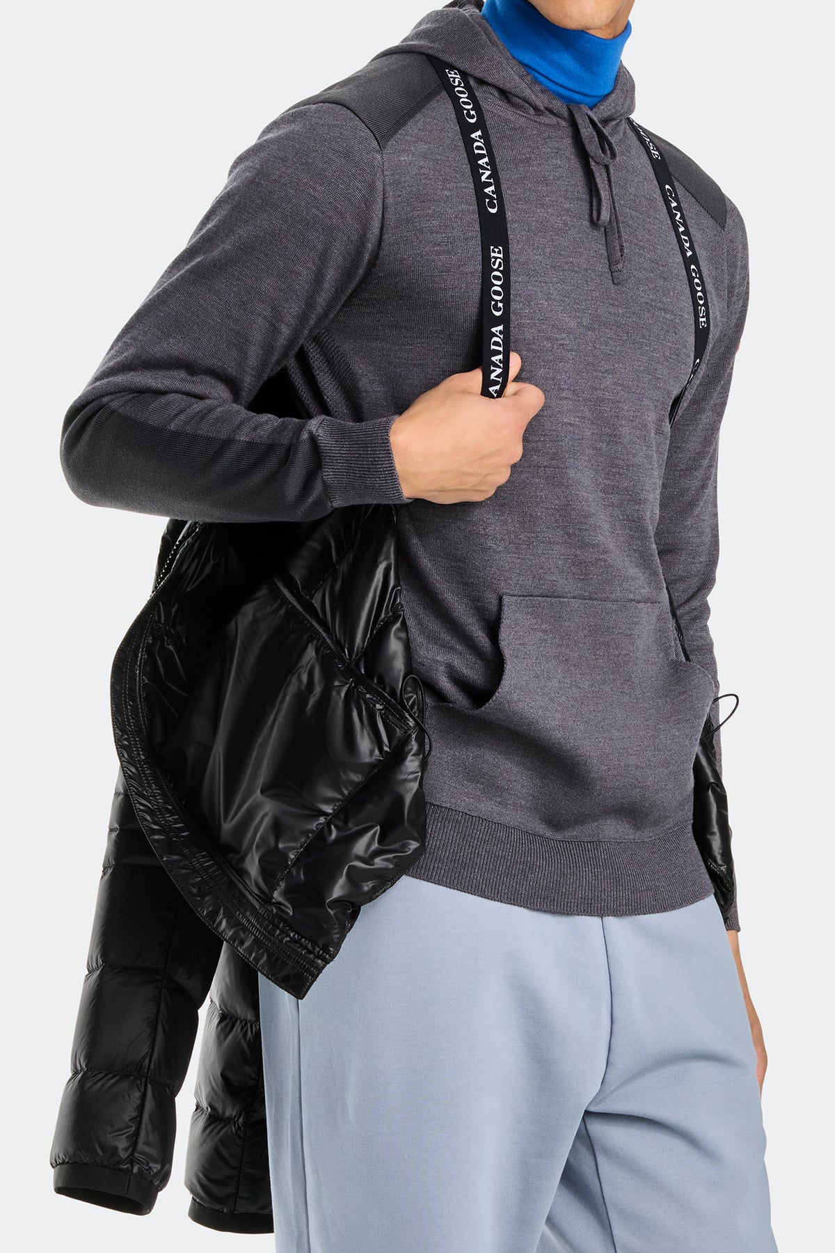 Crofton Hoodie - Black 61 - on_detail_01