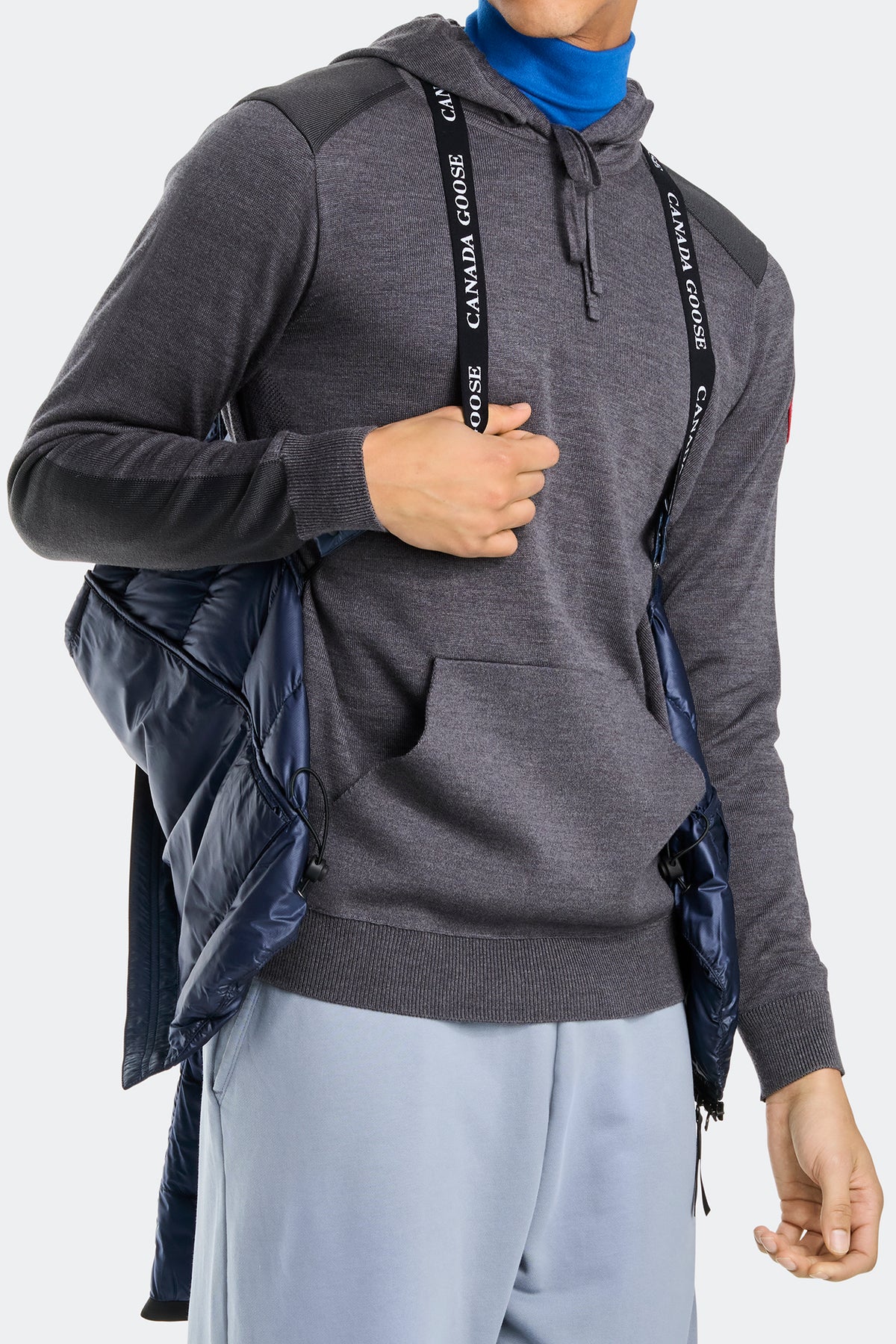 Crofton Hoodie - Atlantic Nvy 9063 - on_detail_01