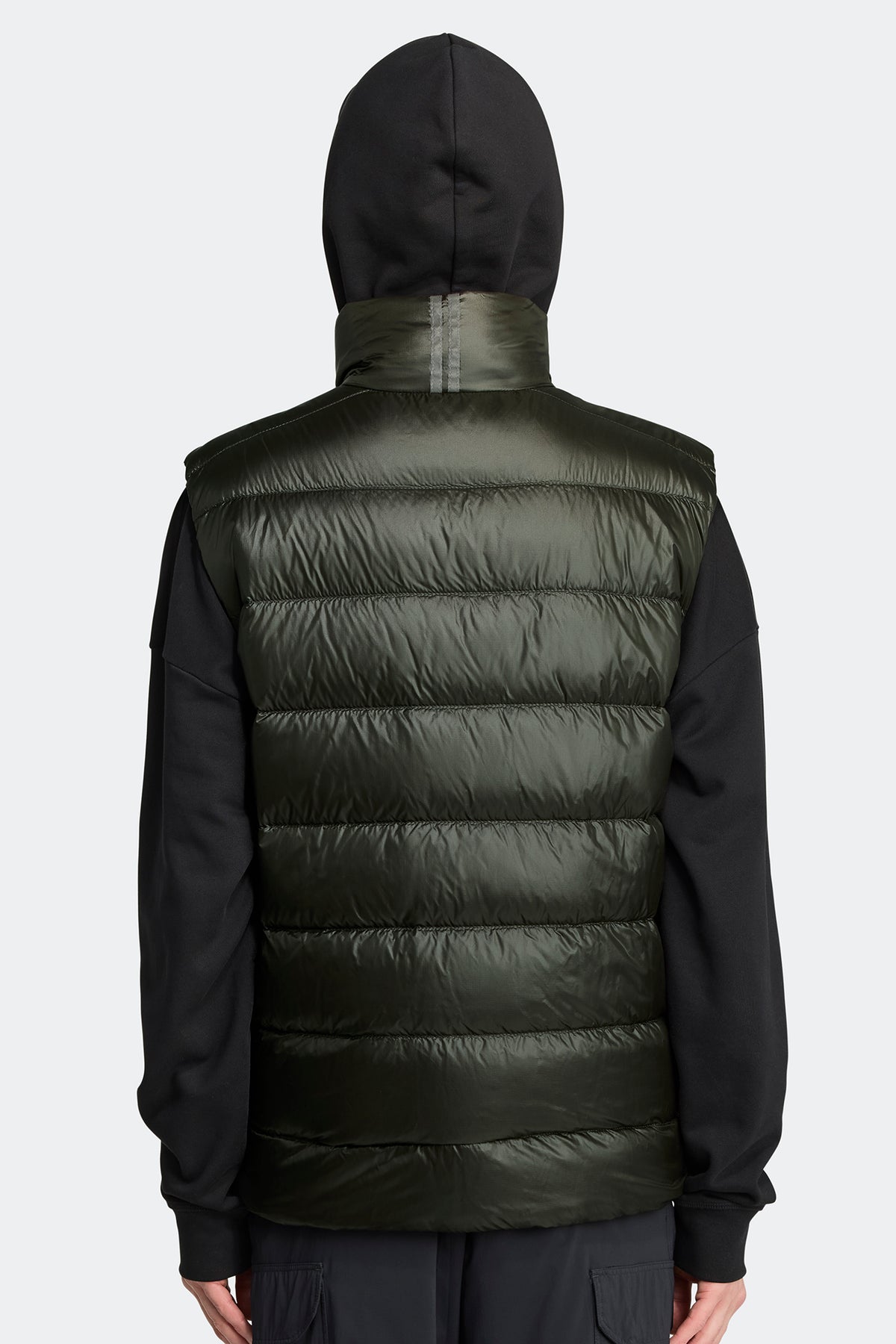 Crofton Vest Black Disc - Volcano 782 - on_back_01