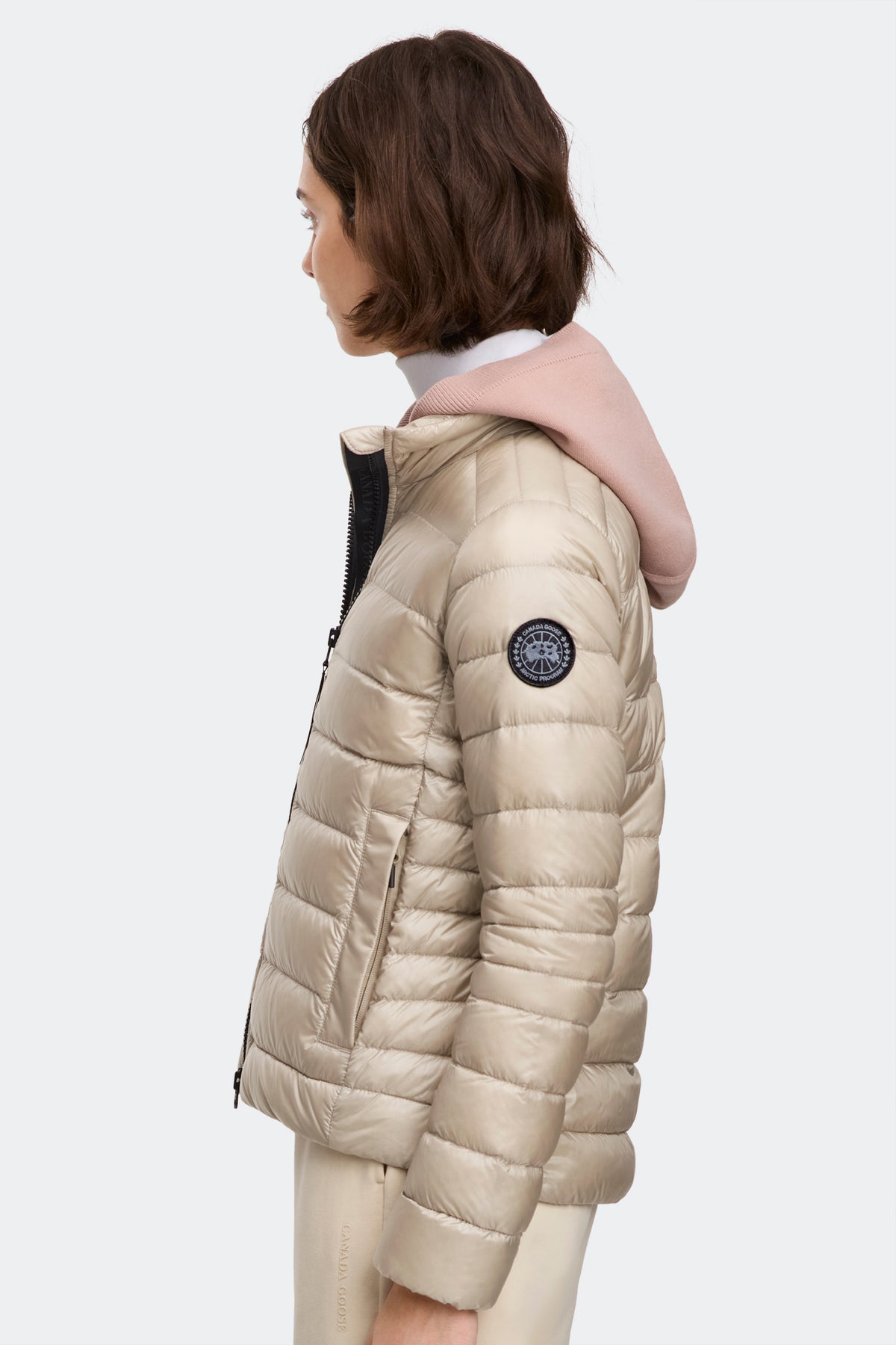 Cypress Jacket Black Disc - Limestone 9432 - on_back_01