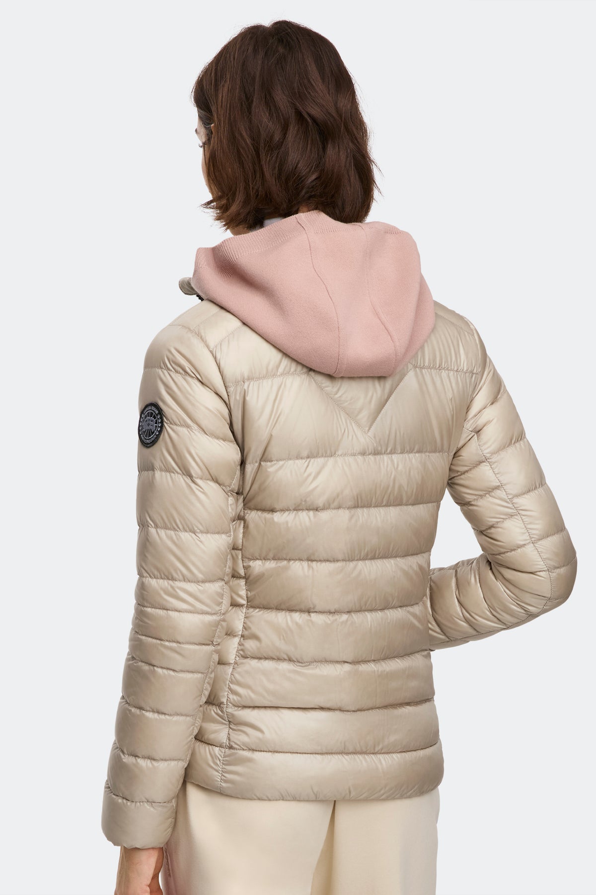 Cypress Jacket Black Disc - Limestone 9432 - on_back_02