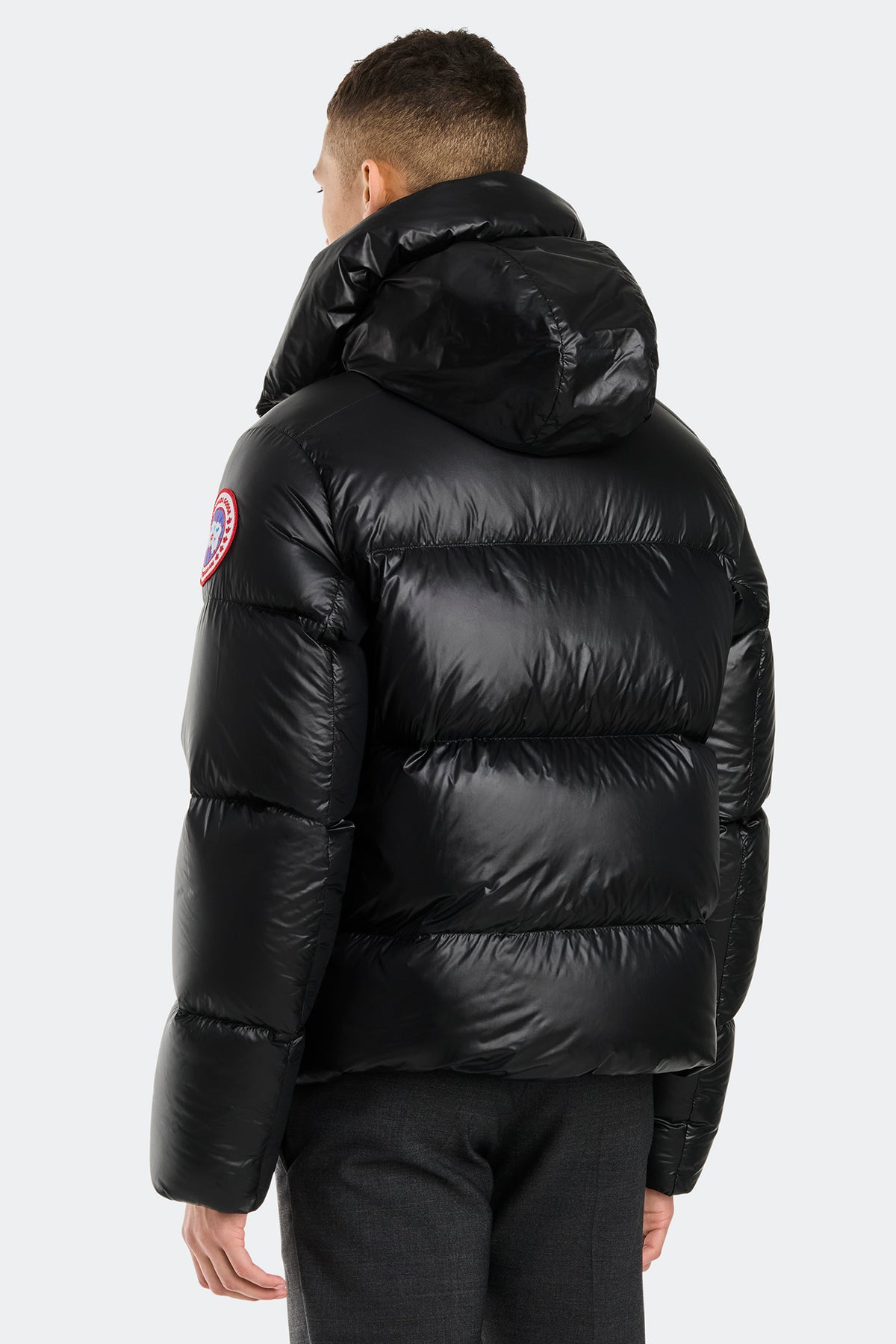 Crofton Puffer - Black 61 - on_back_01