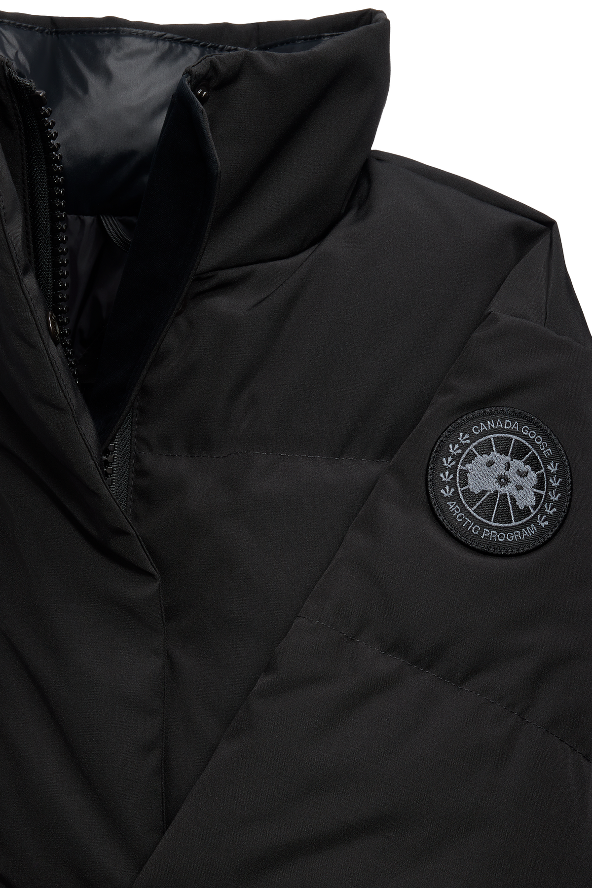 Grandview Cropped Jacket Black Disc - Black 9061 - off_detail_01