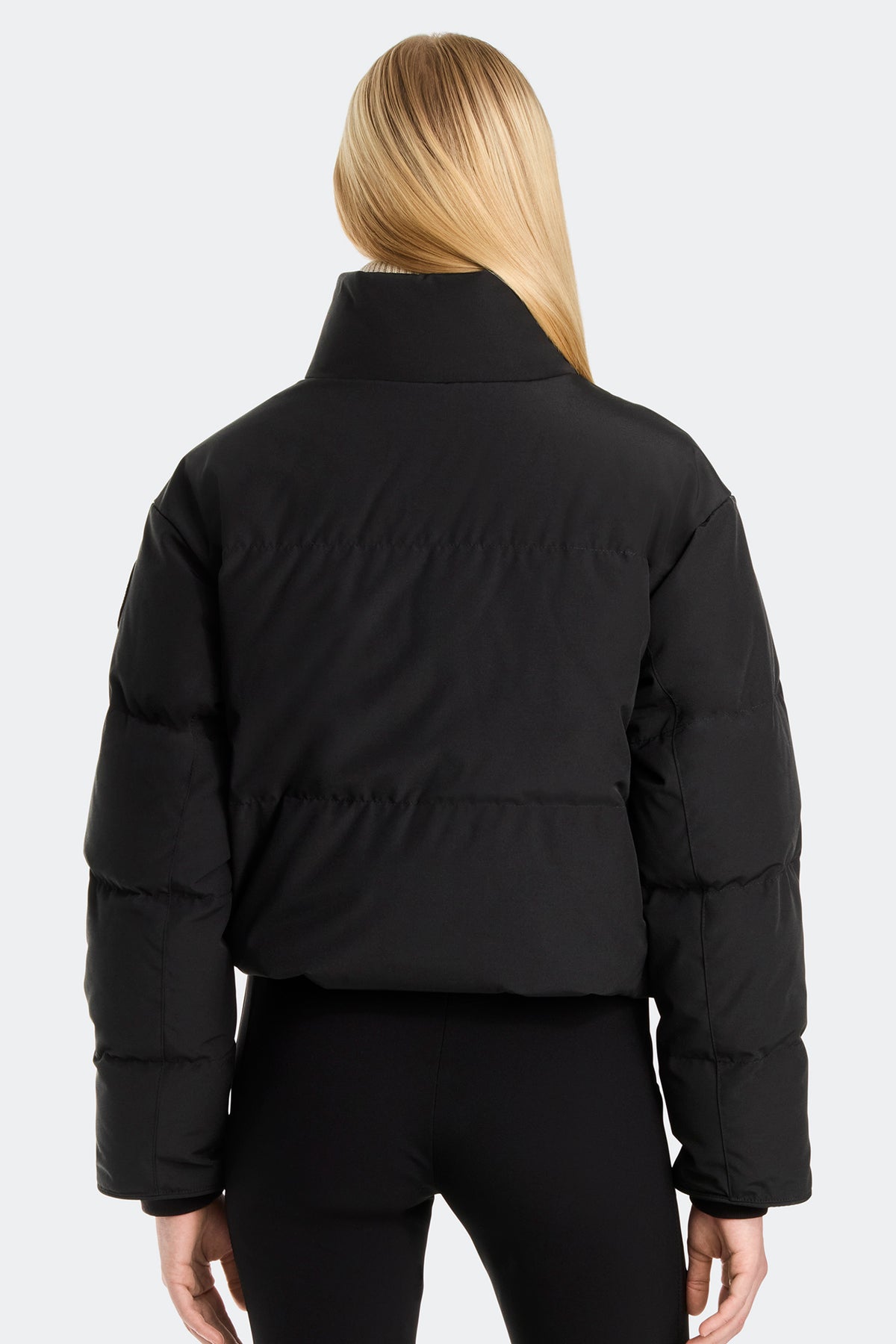 Grandview Cropped Jacket Black Disc - Black 9061 - on_back_01