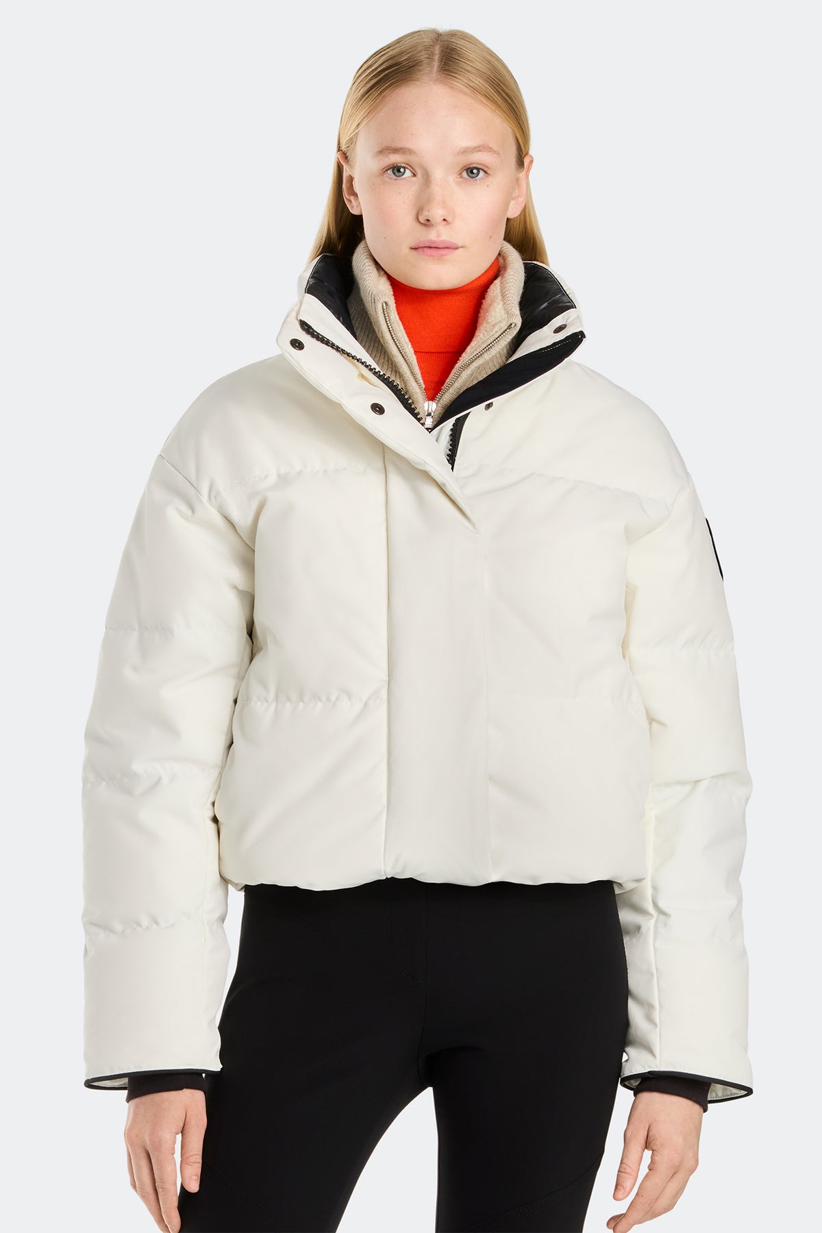 Grandview Cropped Jacket Black Disc - Nrth Star Wh 9433 - on_front_closed_01