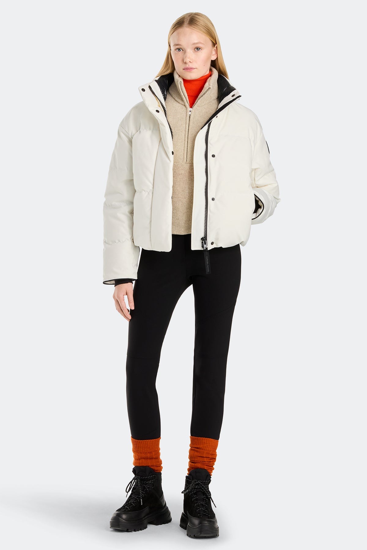 Grandview Cropped Jacket Black Disc - Nrth Star Wh 9433 - on_full_body_01