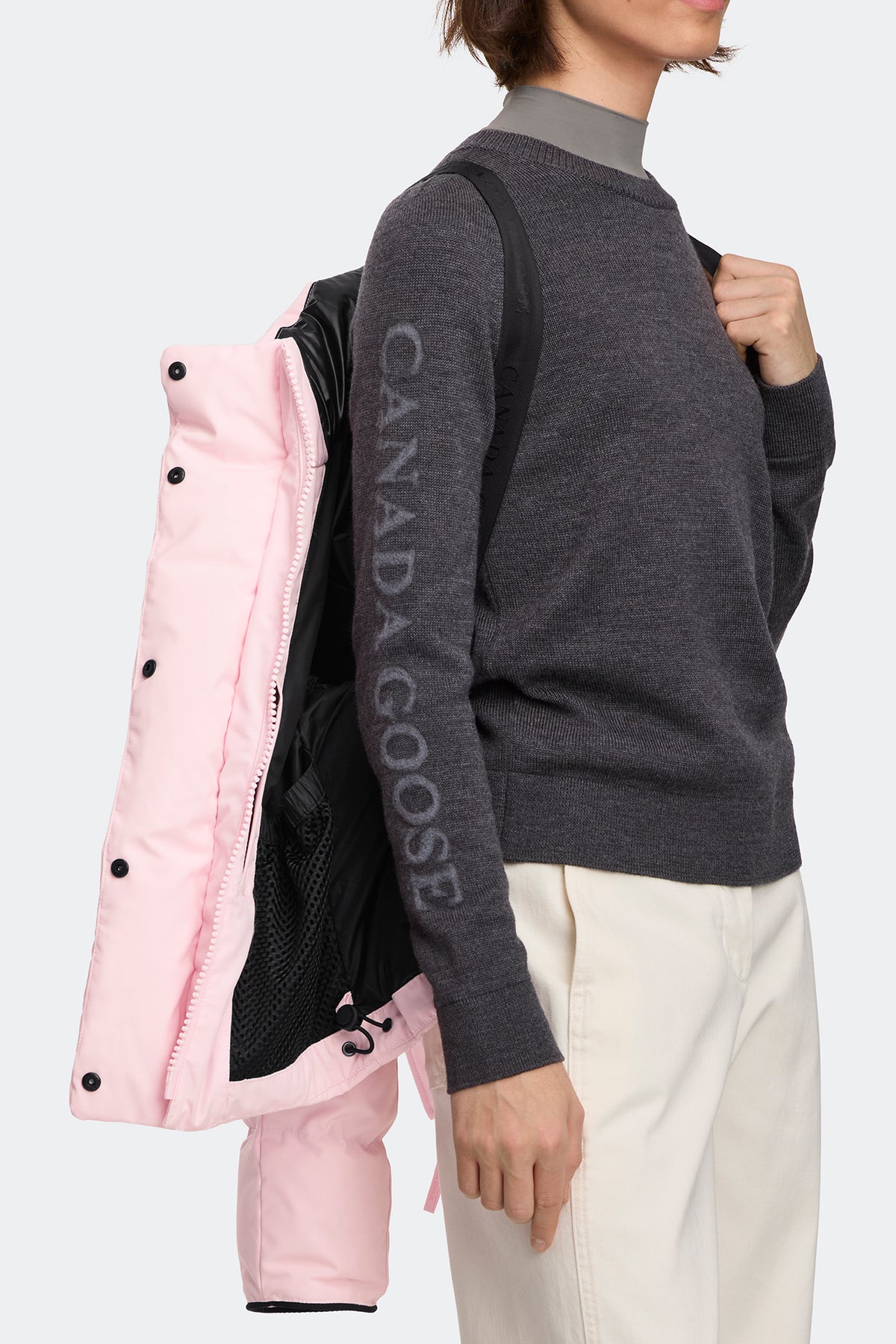 Grandview Cropped Jacket Tonal Disc - Bloom Pink 9846 - on_detail_01