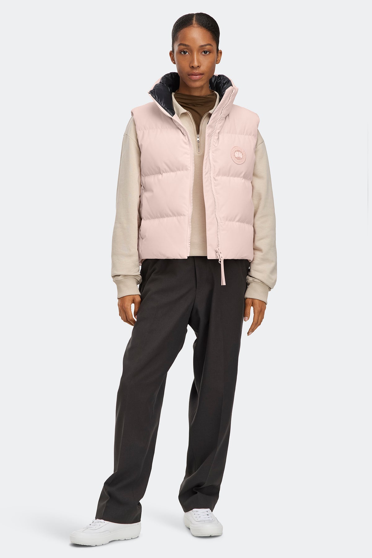 Grandview Cropped Vest Tonal Disc - Vintage Rose 9392 - on_full_body_01
