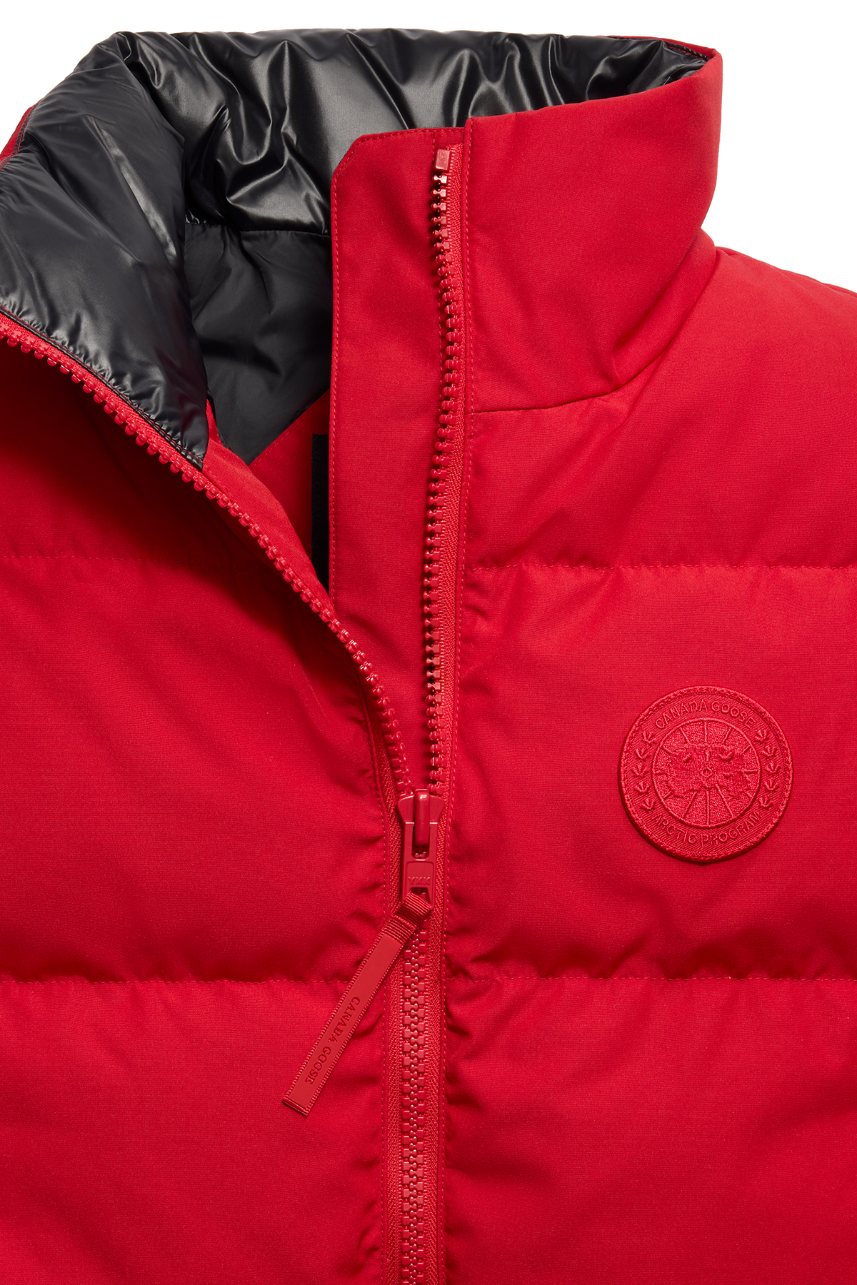 Grandview Cropped Vest Tonal Disc - Carmine Red 9839 - off_detail_01