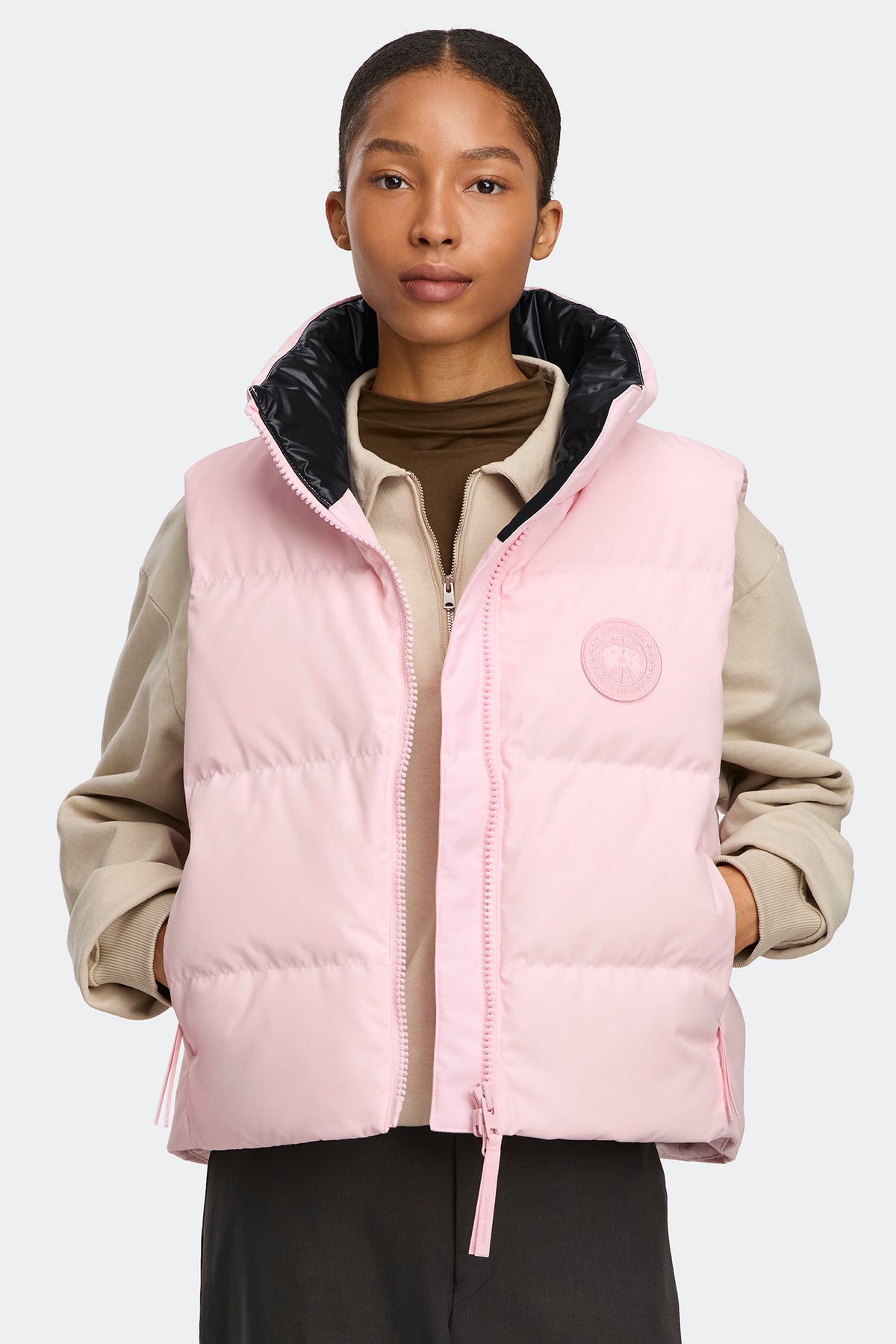 Grandview Cropped Vest Tonal Disc - Bloom Pink 9846 - on_front_01