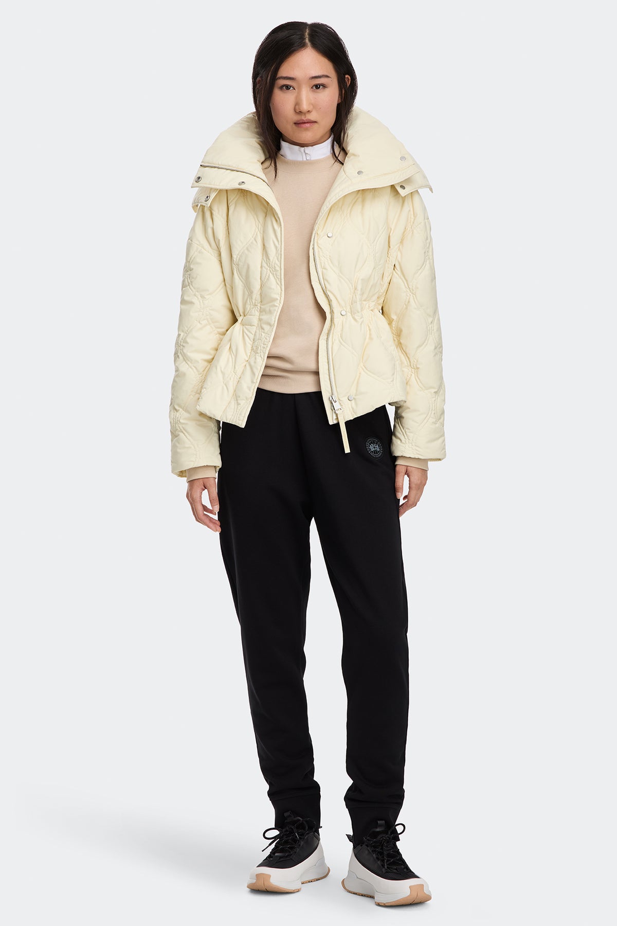 Alessia Jacket - Linen 9314 - on_full_body_01