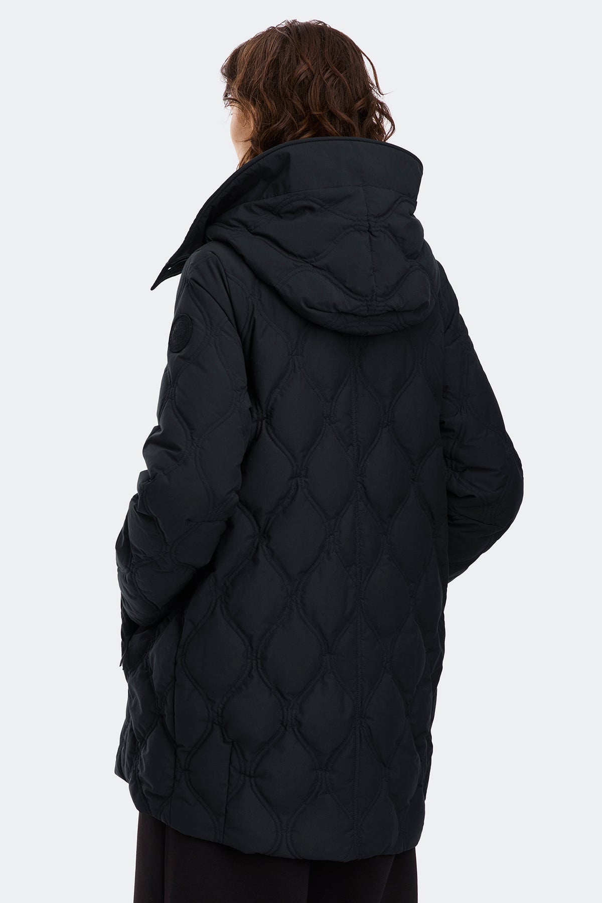 Alessia Coat - Black 9061 - on_back_01