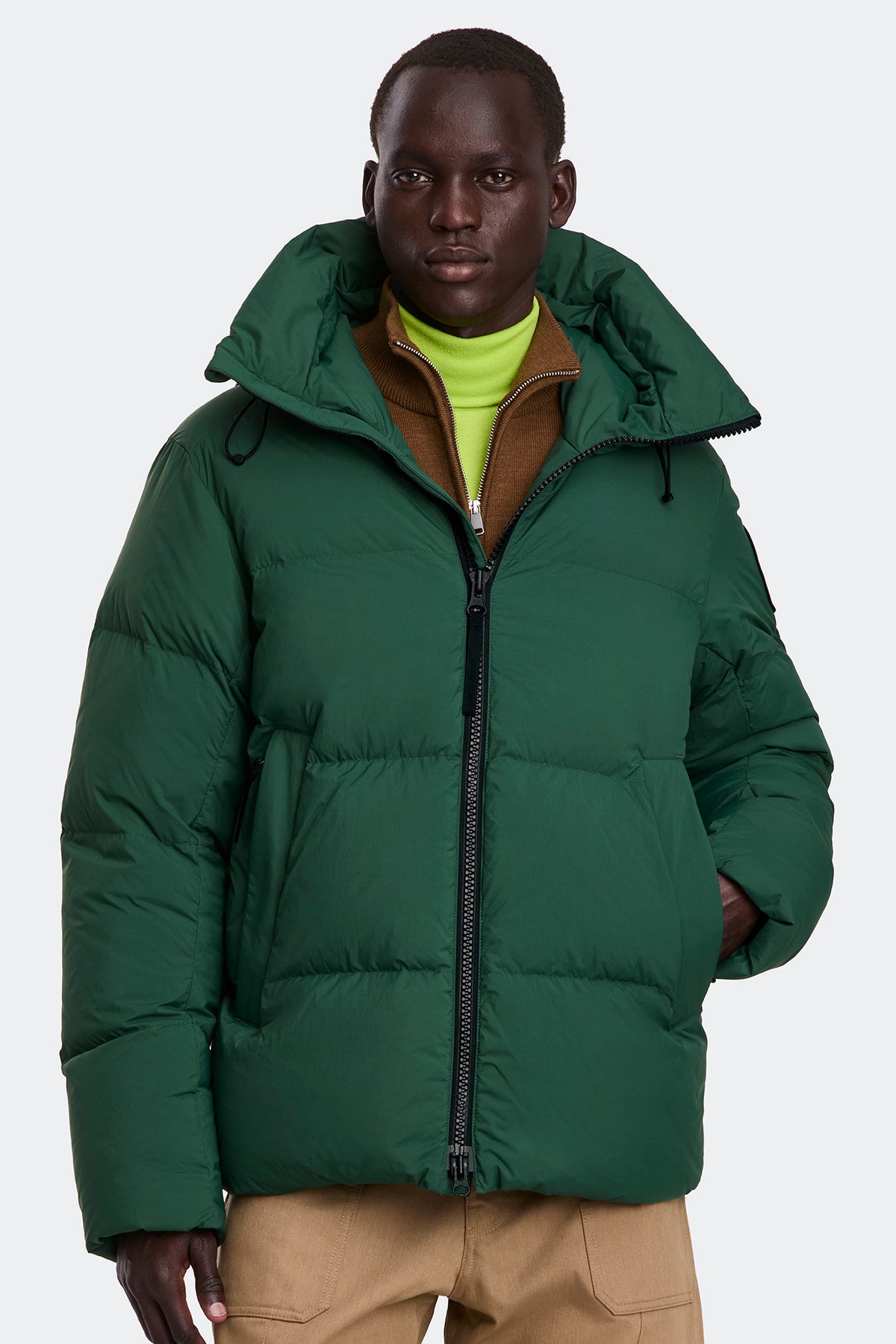 Crofton EnduraLuxe Puffer - Glade Green 9848 - on_front_closed_01