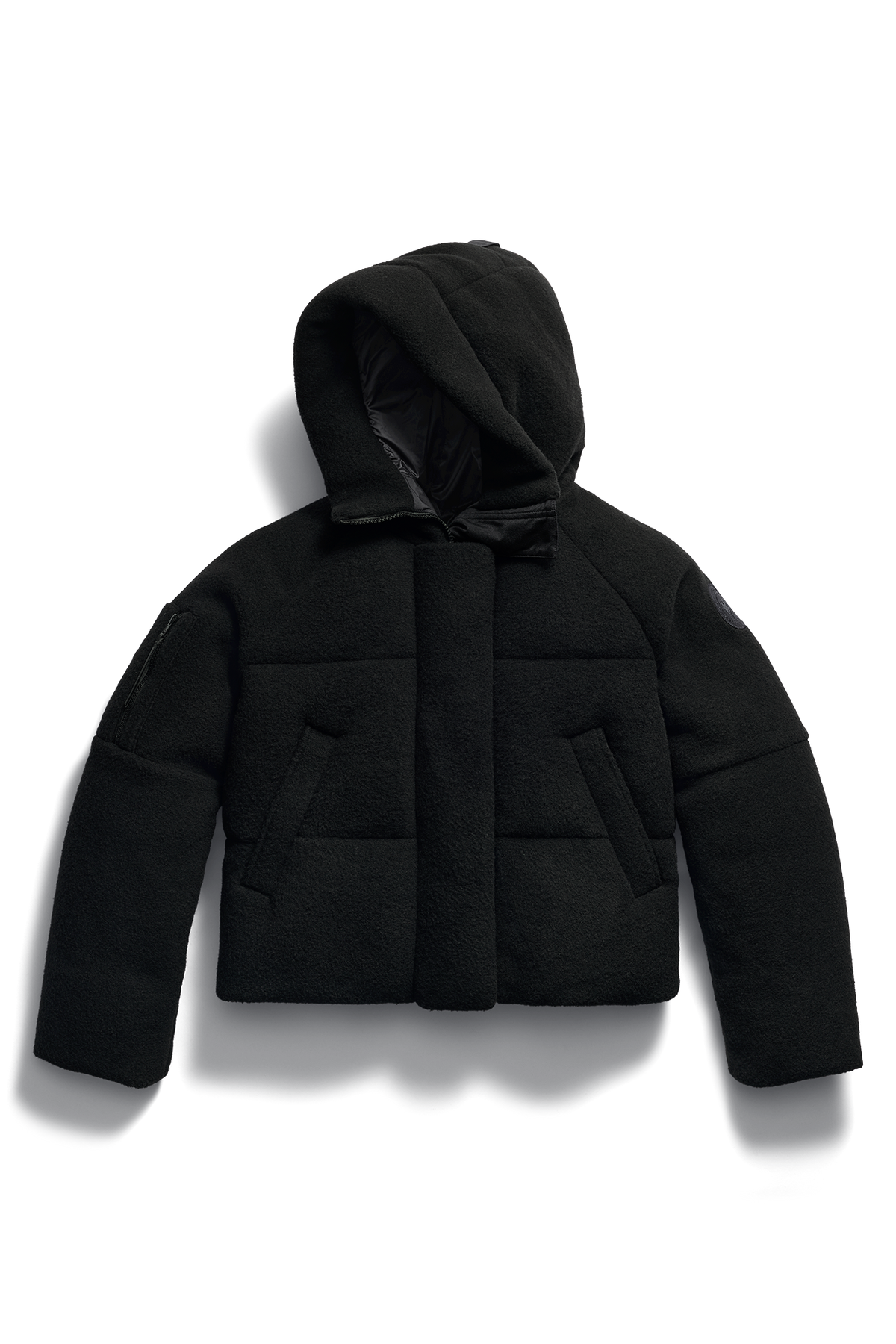 Chilliwack Fleece Puffer - Black 9061 - off_flat_lay_01