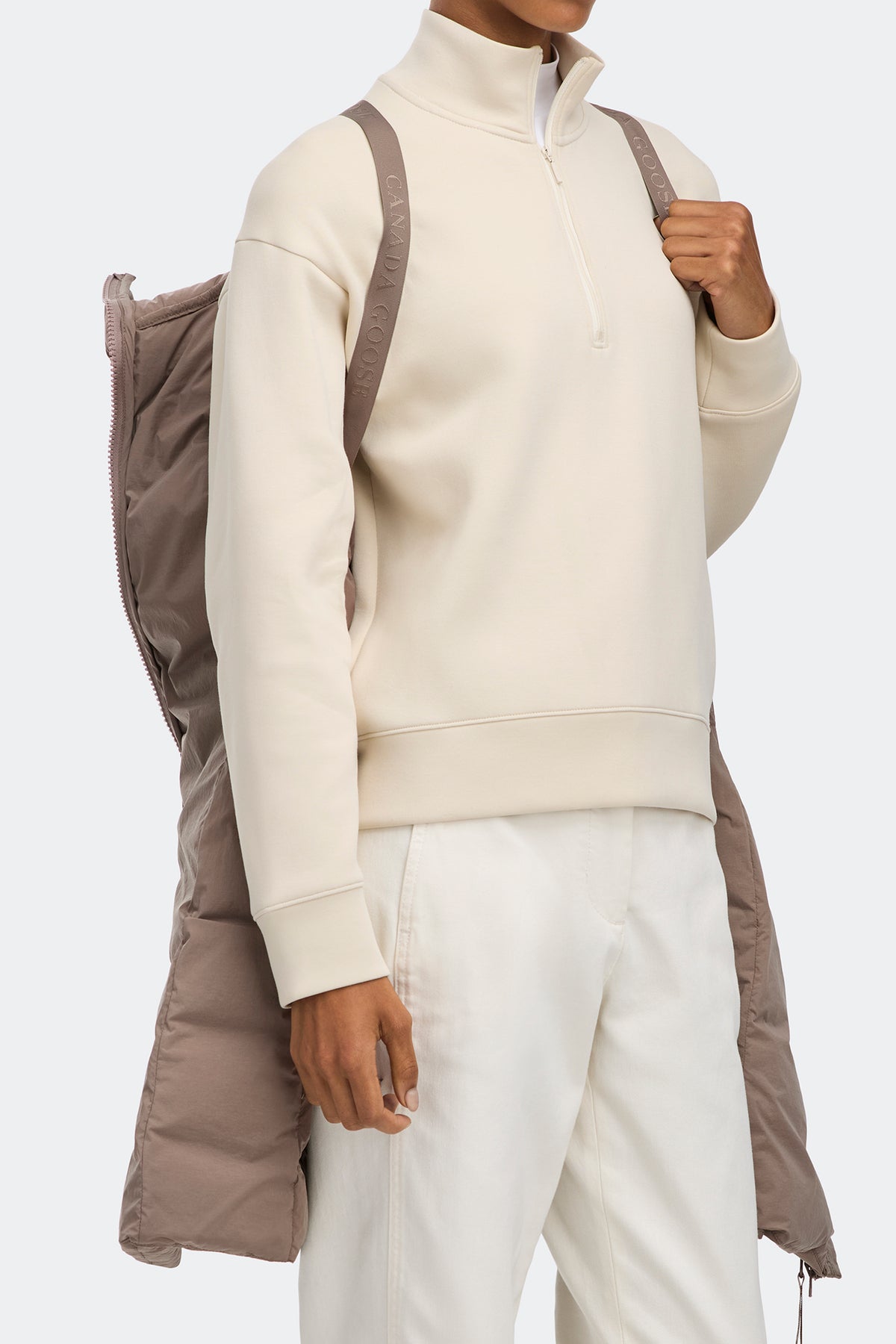 Clair Coat Tonal Disc - Taupe Grey 9394 - on_detail_01
