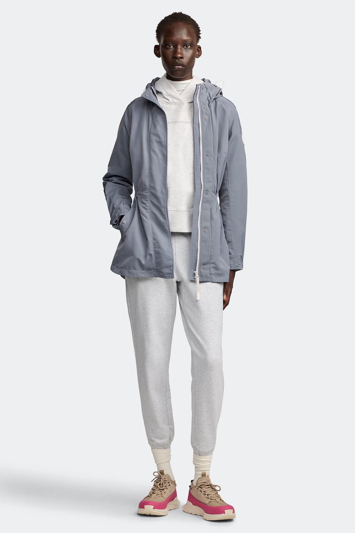 Minden Lightweight Jacket White Disc - Light Ozone Blue 1755 - on_full_body_01