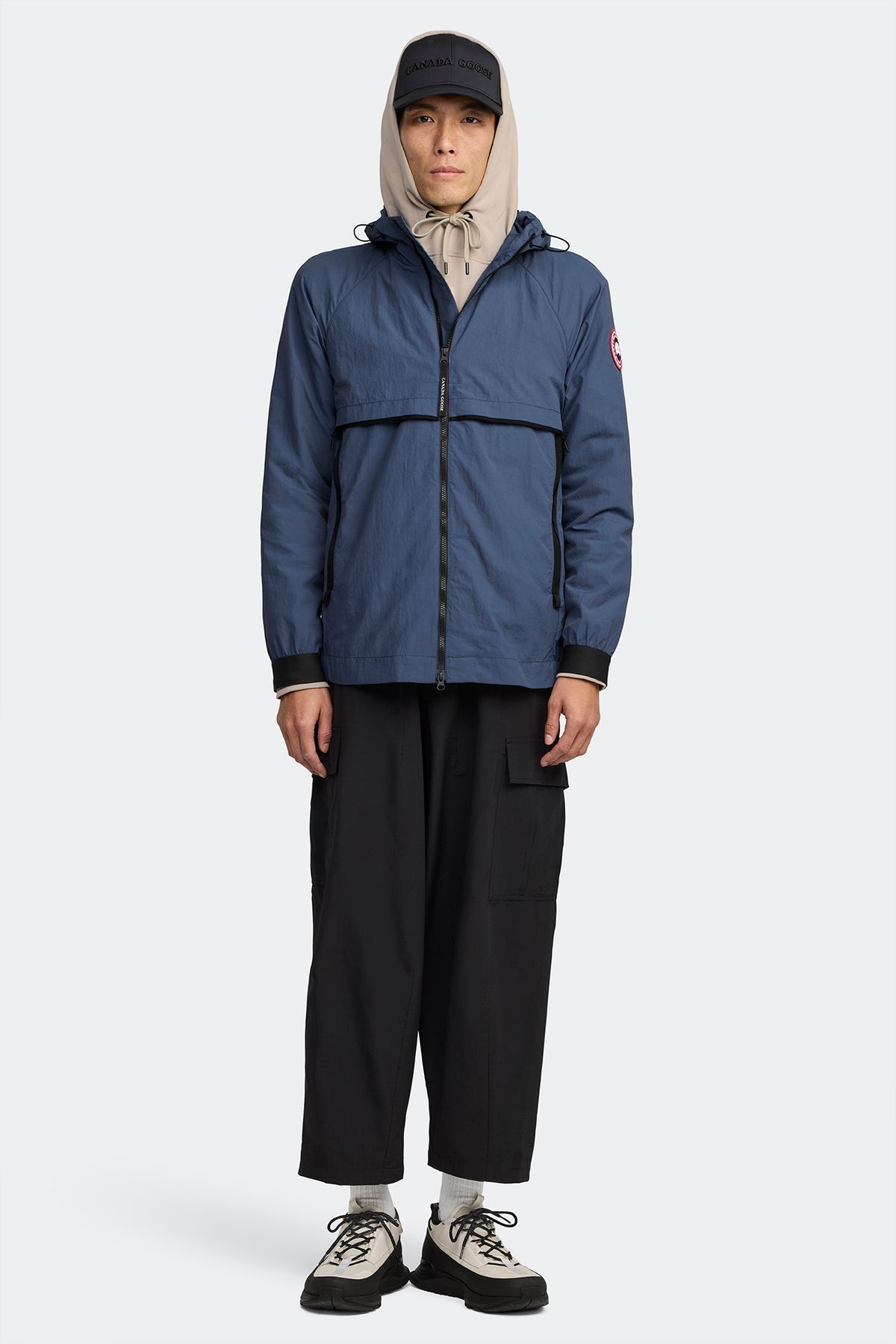 Faber Lightweight Jacket - Ozone Blue 222 - on_full_body_01