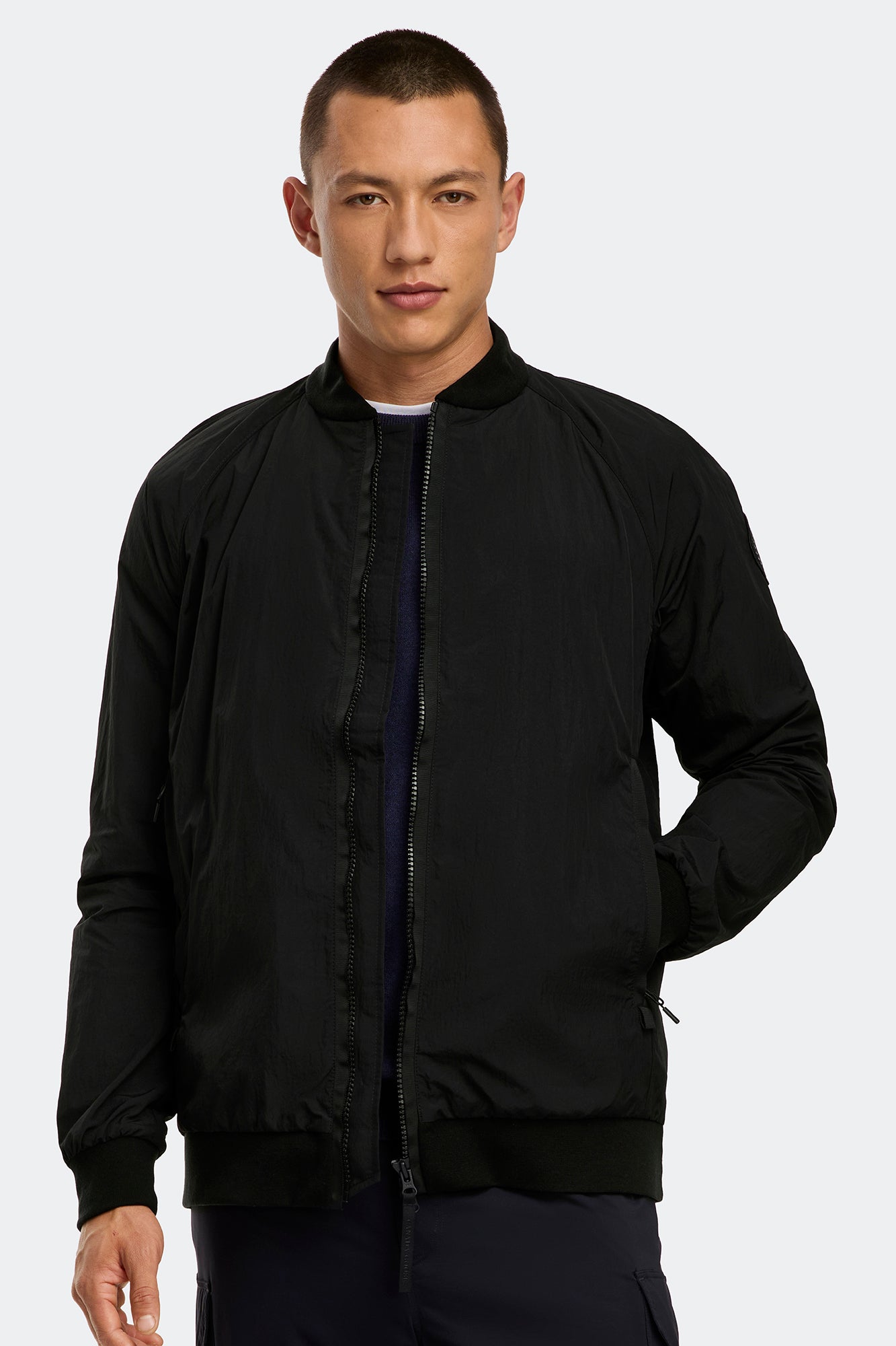 Faber Lightweight Bomber Black Disc | Canada Goose