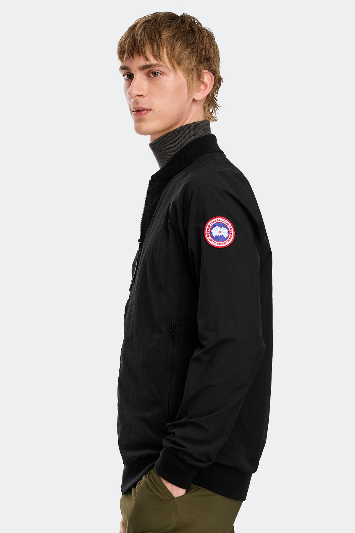 Faber Lightweight Bomber - Black 61 - on_side_01